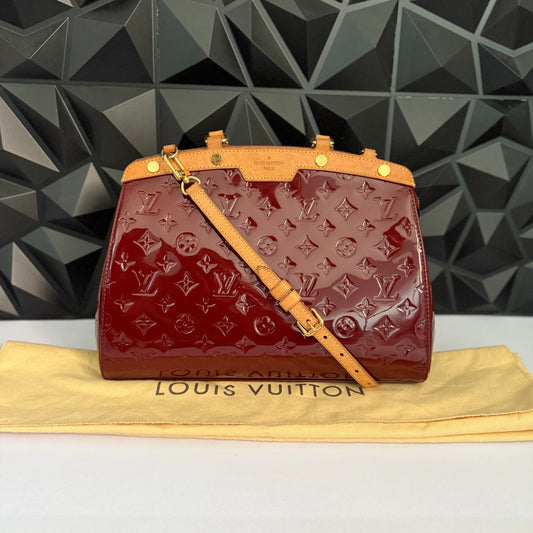 Louis Vuitton Brea MM Vernis Leather