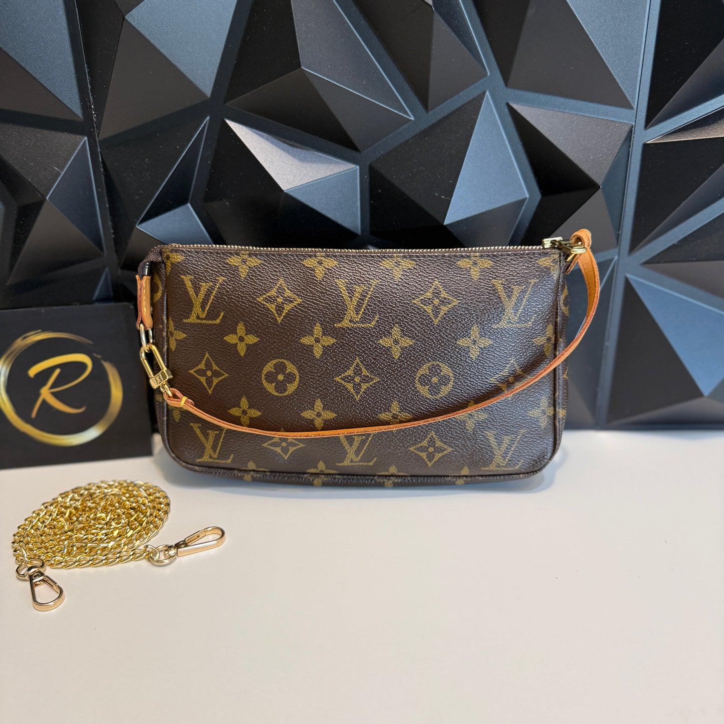 Louis Vuitton Pochette Accessoires SD1022
