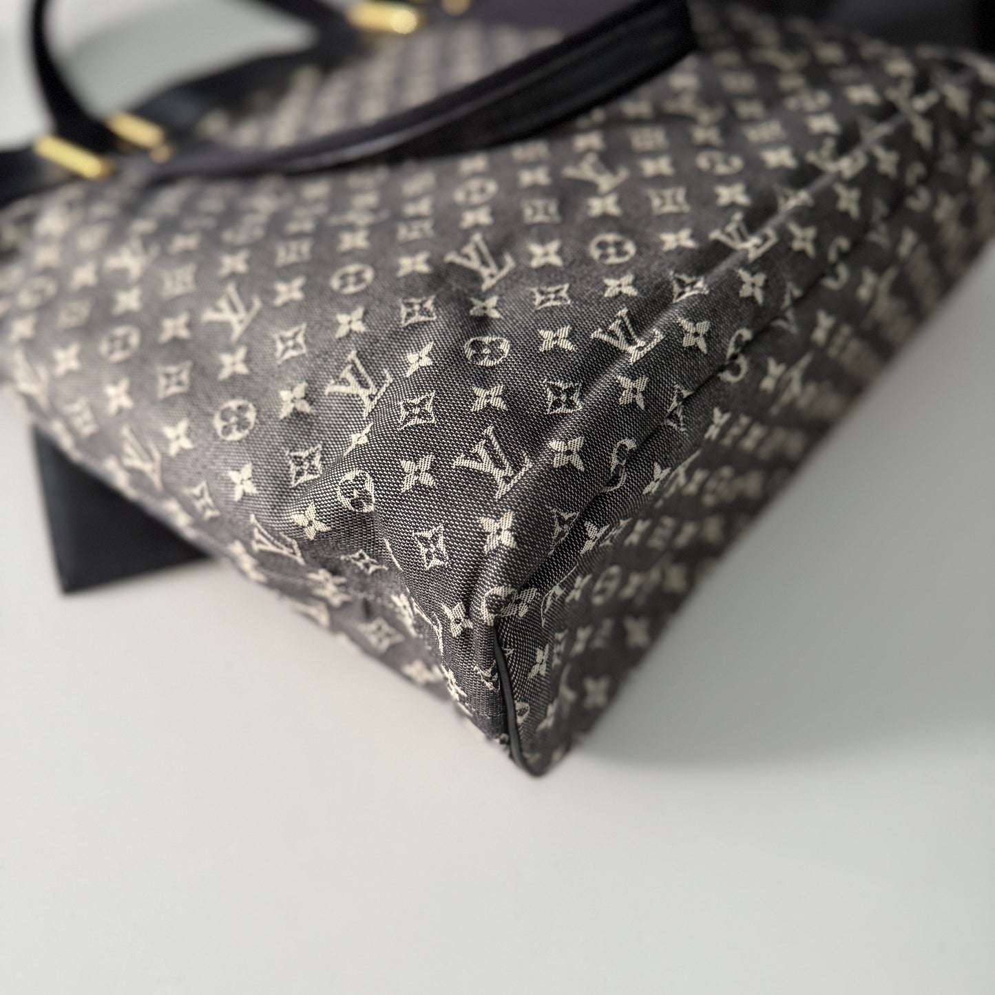 Louis Vuitton Minilin Tote