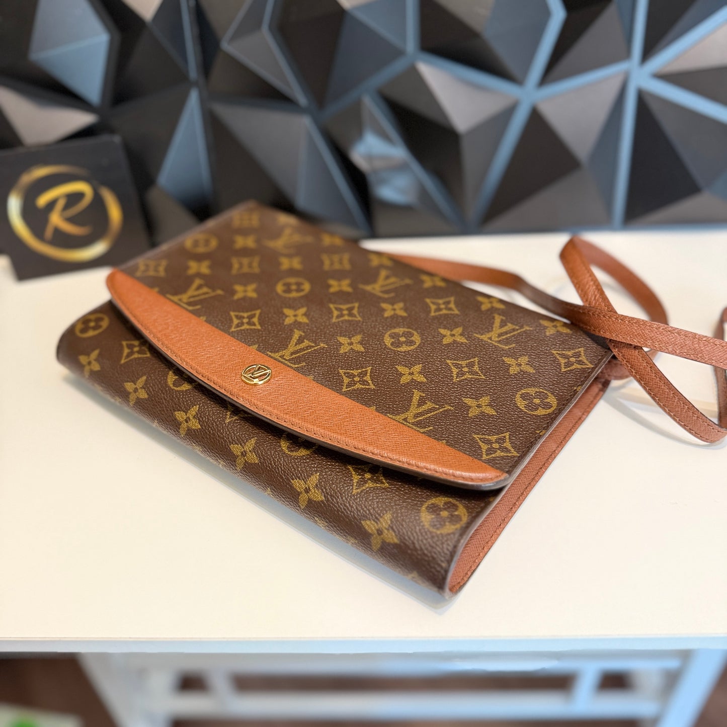 Louis Vuitton Bordeaux Pochette