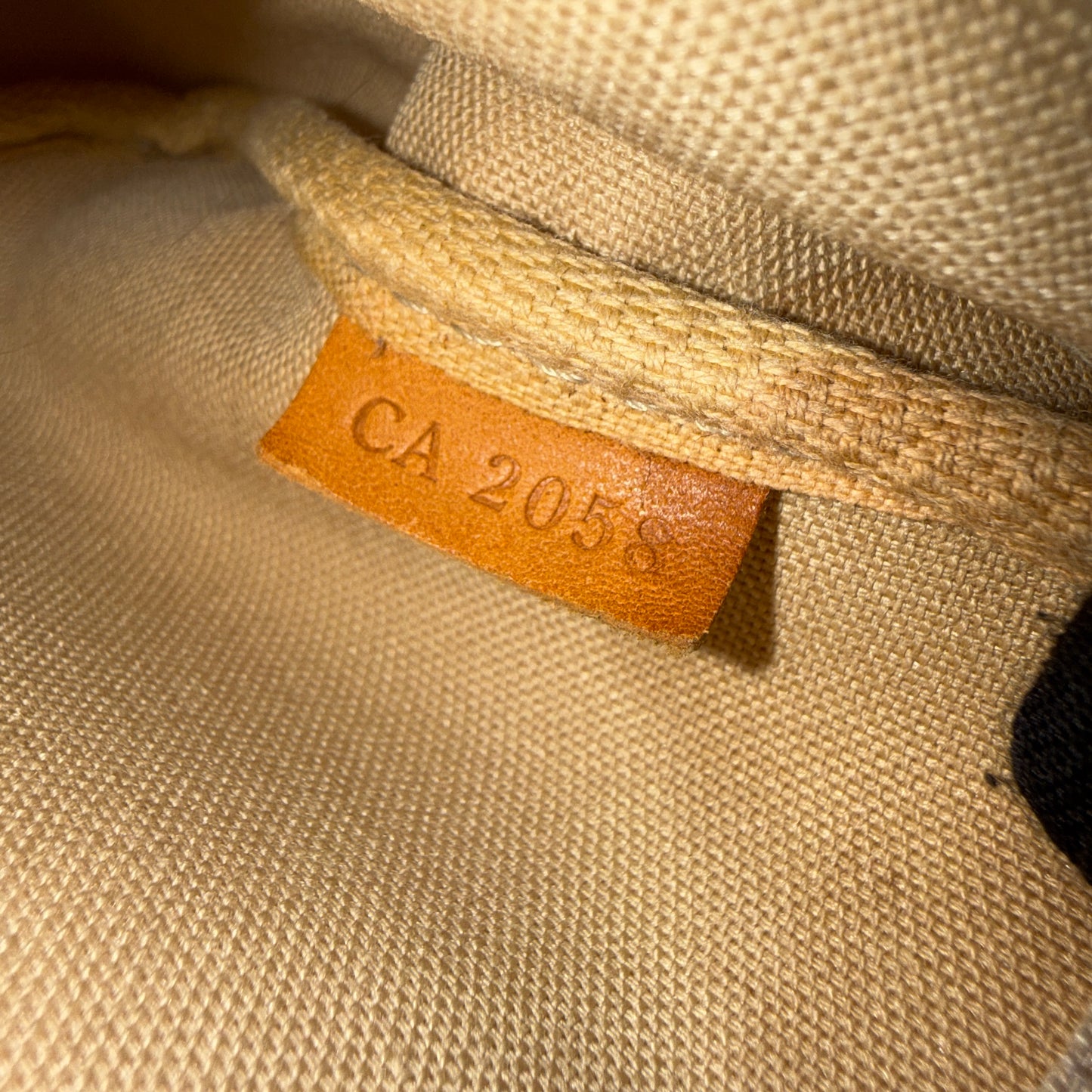 Louis Vuitton Pochette Accessoires, Damier Azur