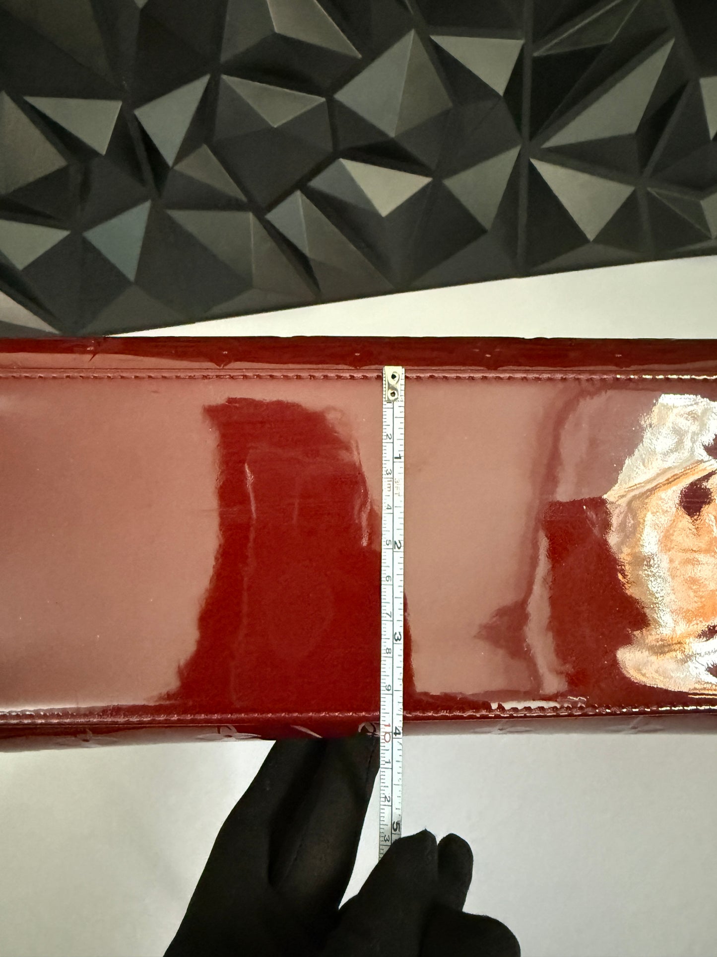 Louis Vuitton Brea MM Vernis Leather