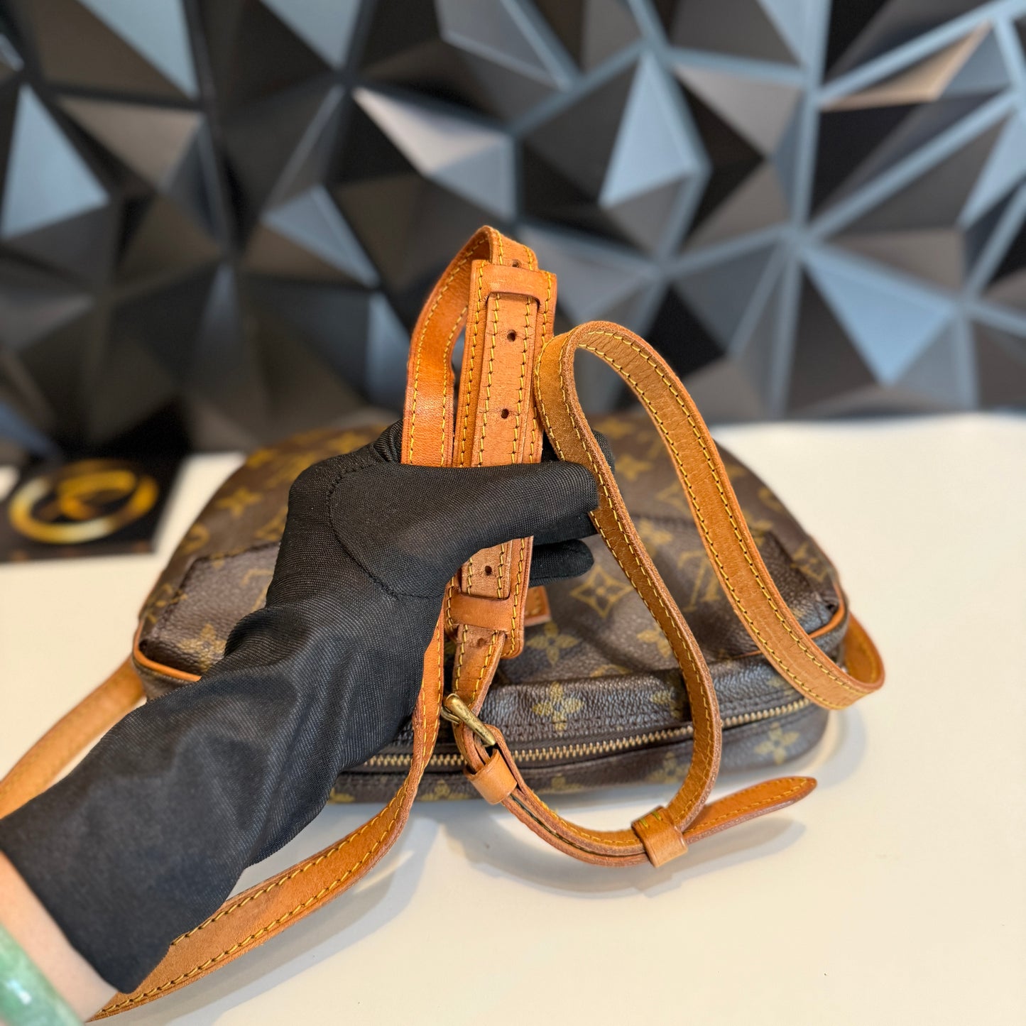 Louis Vuitton Jeune Fille MM MI873