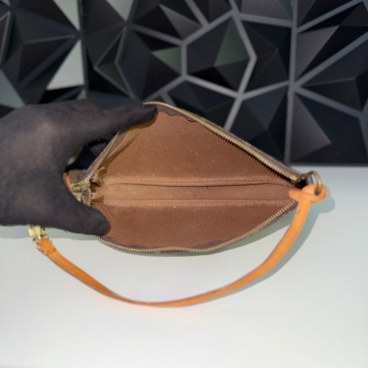 Louis Vuitton Pochette Accessoires