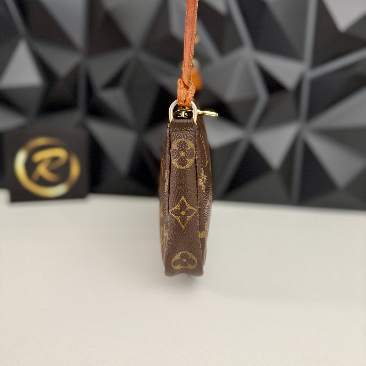 Louis Vuitton Pochette Accessoires