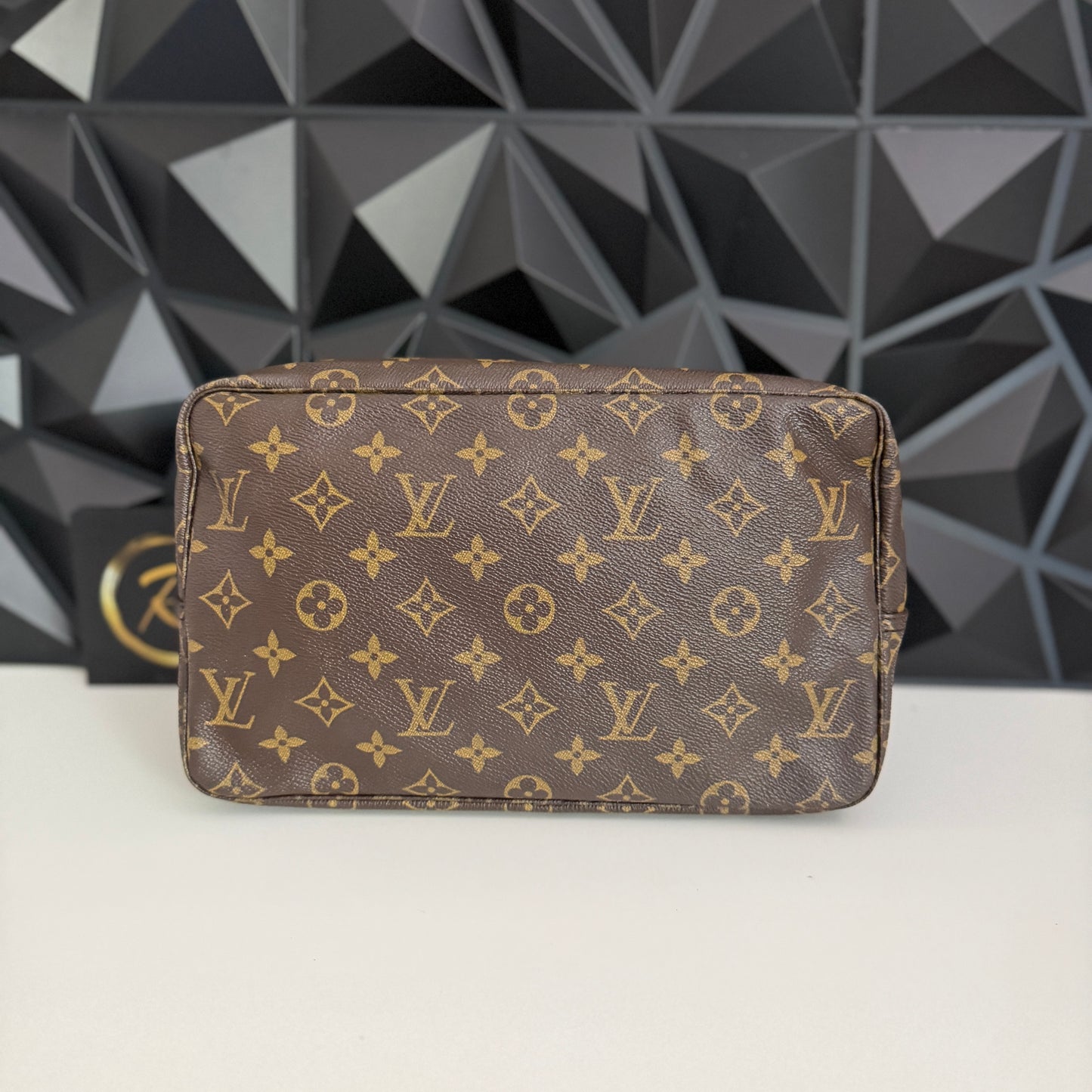 Louis Vuitton Trousse 28