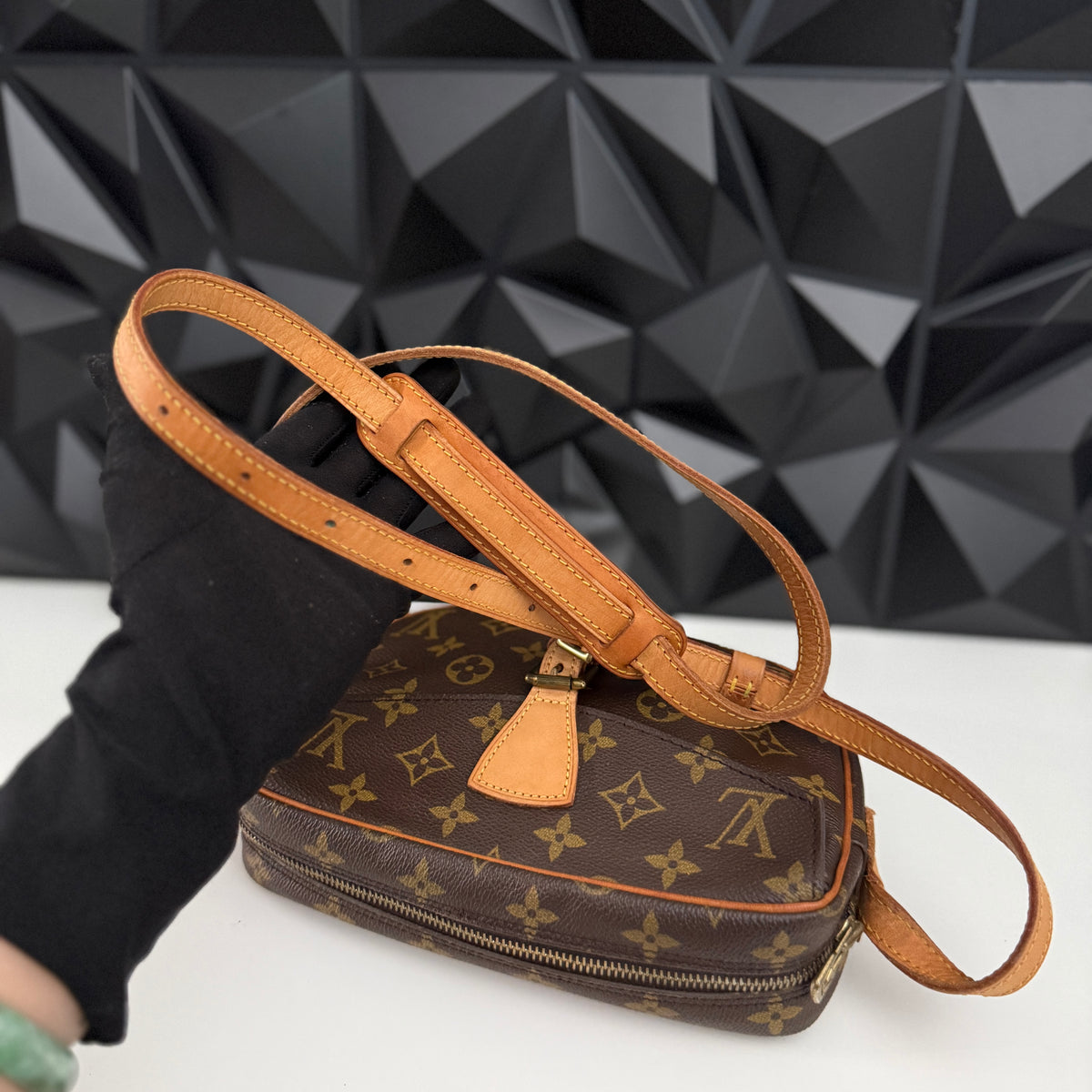 Louis Vuitton Jeune Fille PM