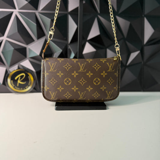 Louis Vuitton Pochette Accessoires