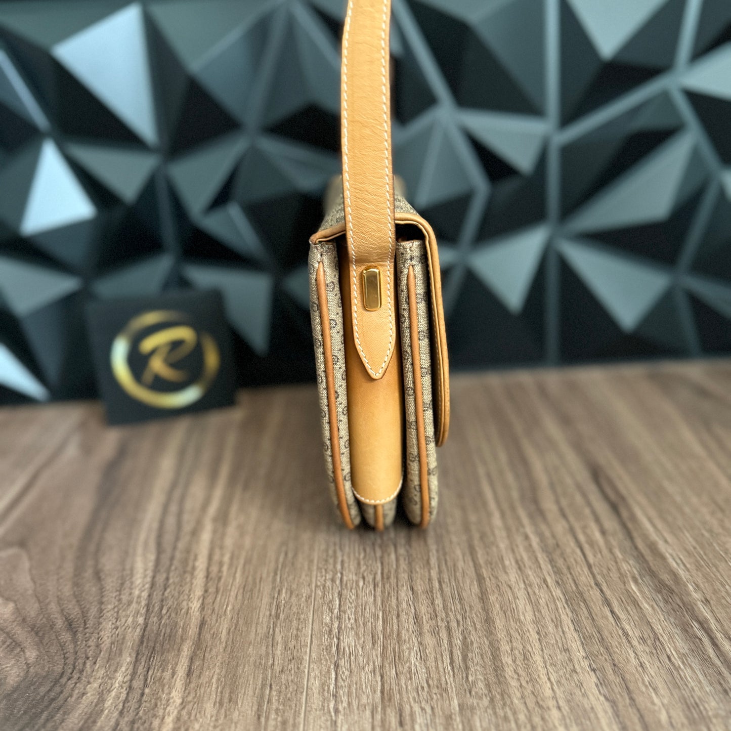 Gucci Vintage Shoulder Bag