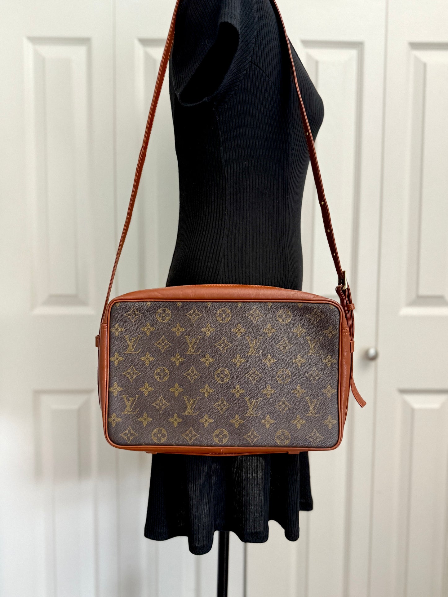 Louis Vuitton Sac Bandouliere 30