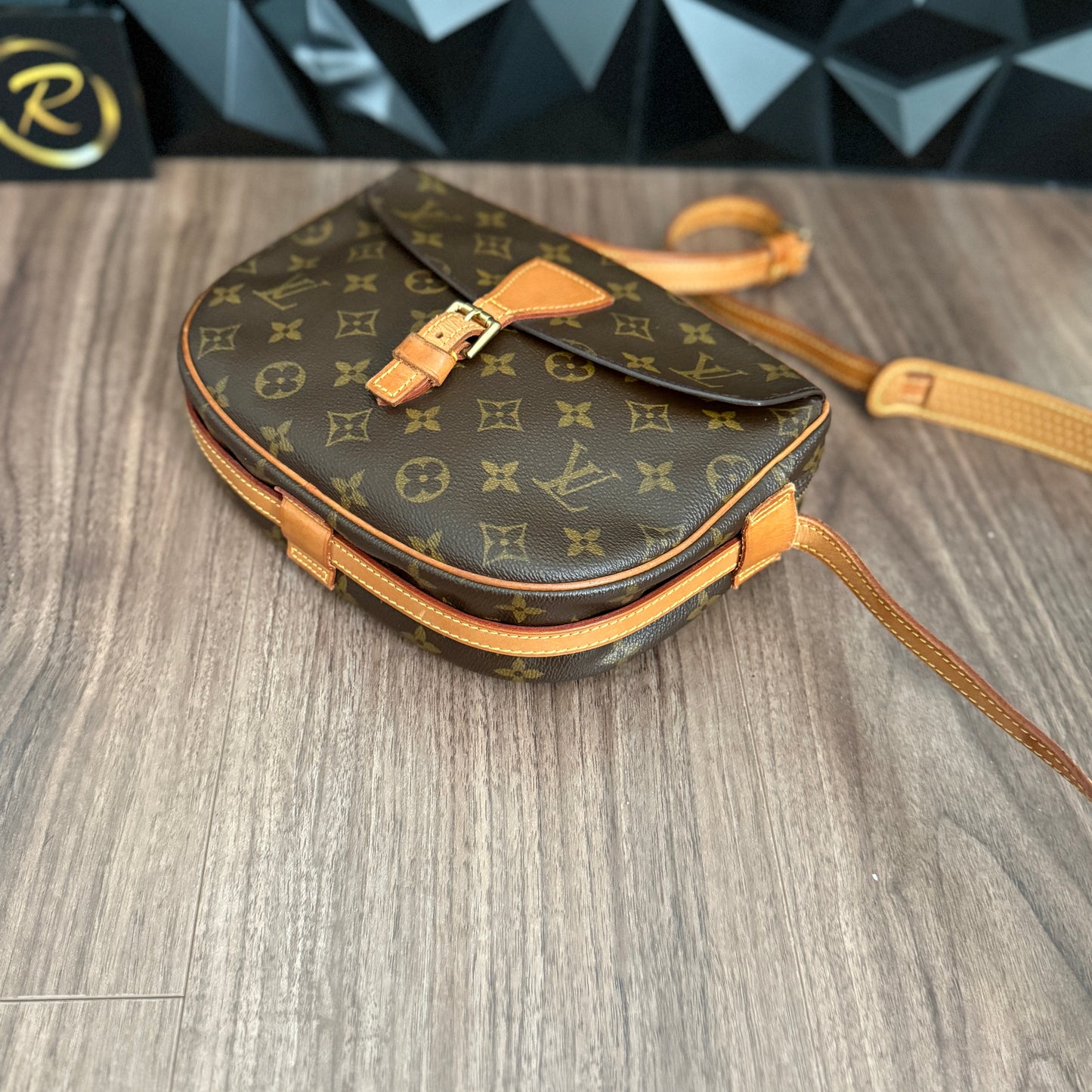Louis Vuitton Jeune Fille MM
