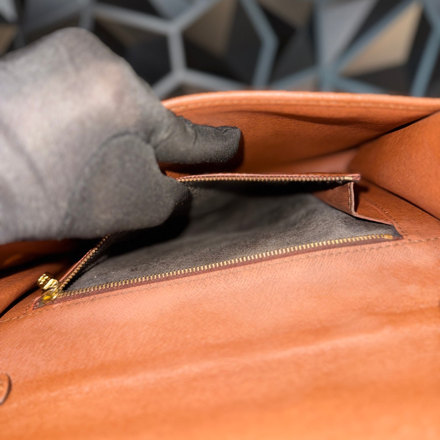 Louis Vuitton Bordeaux Pochette
