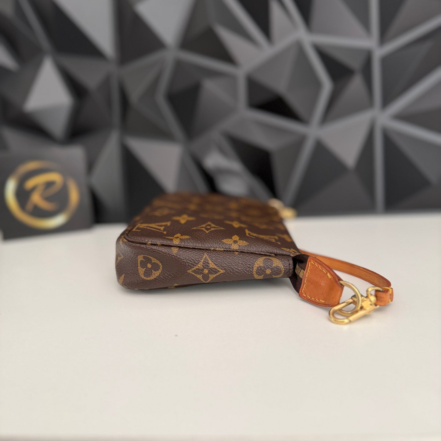 Louis Vuitton Pochette Accessoires