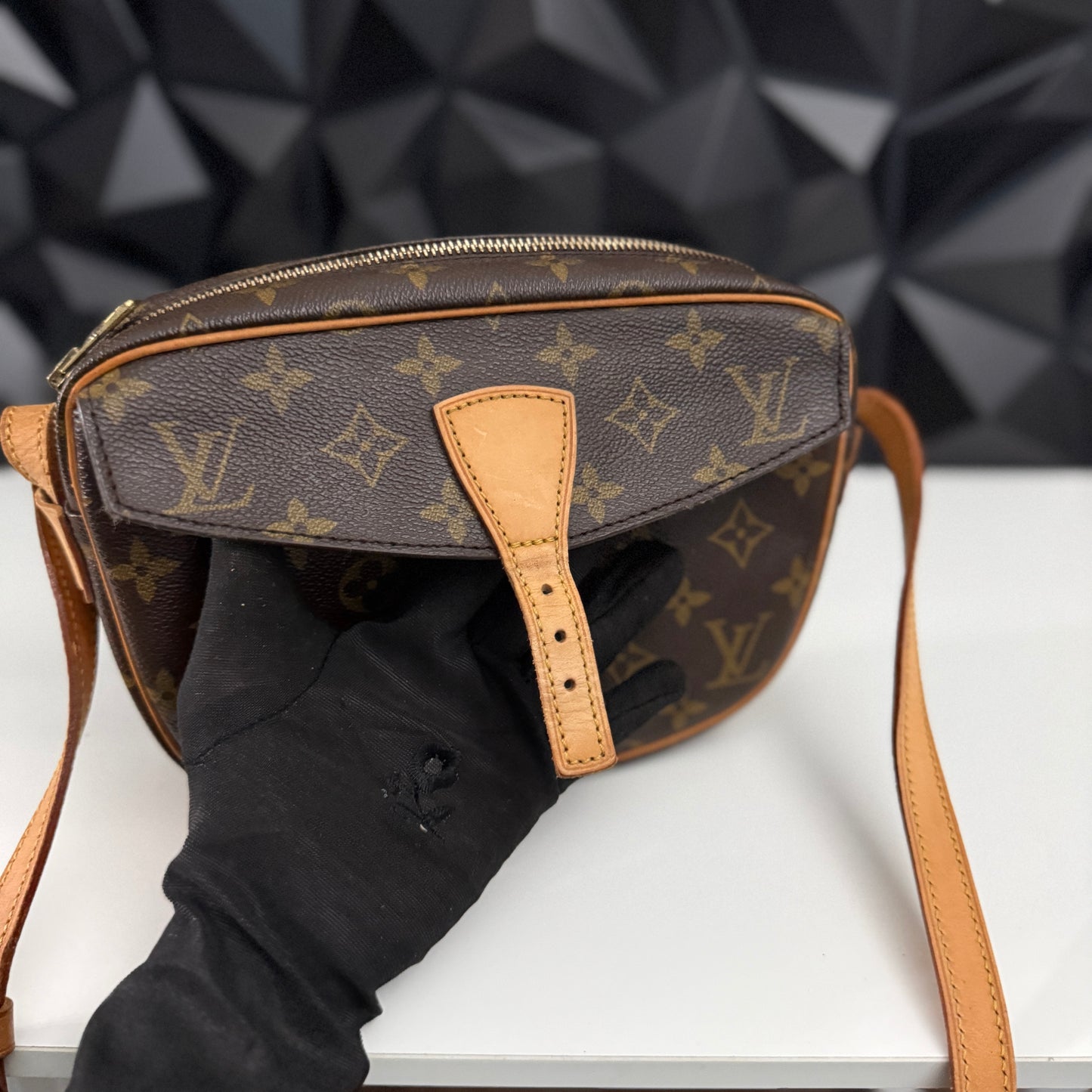 Louis Vuitton Jeune Fille PM