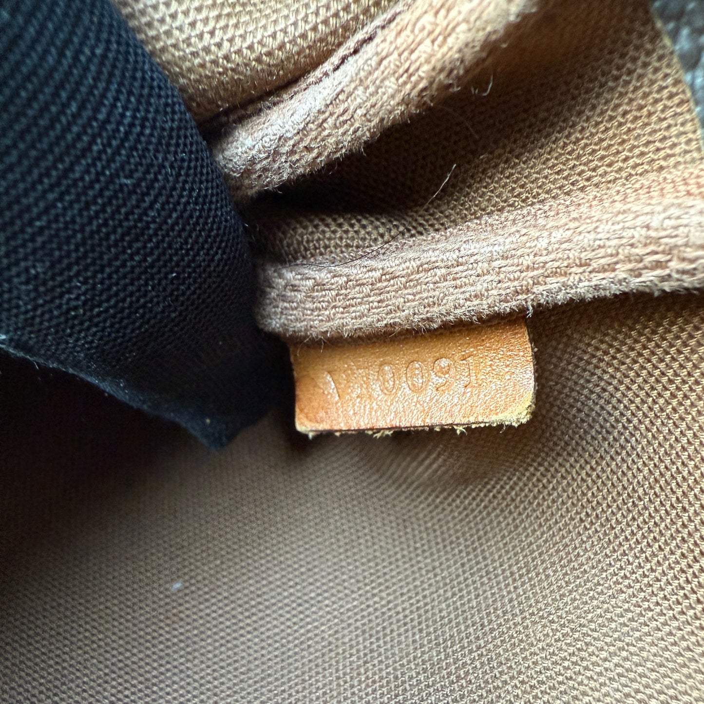Louis Vuitton Pochette Accessoires