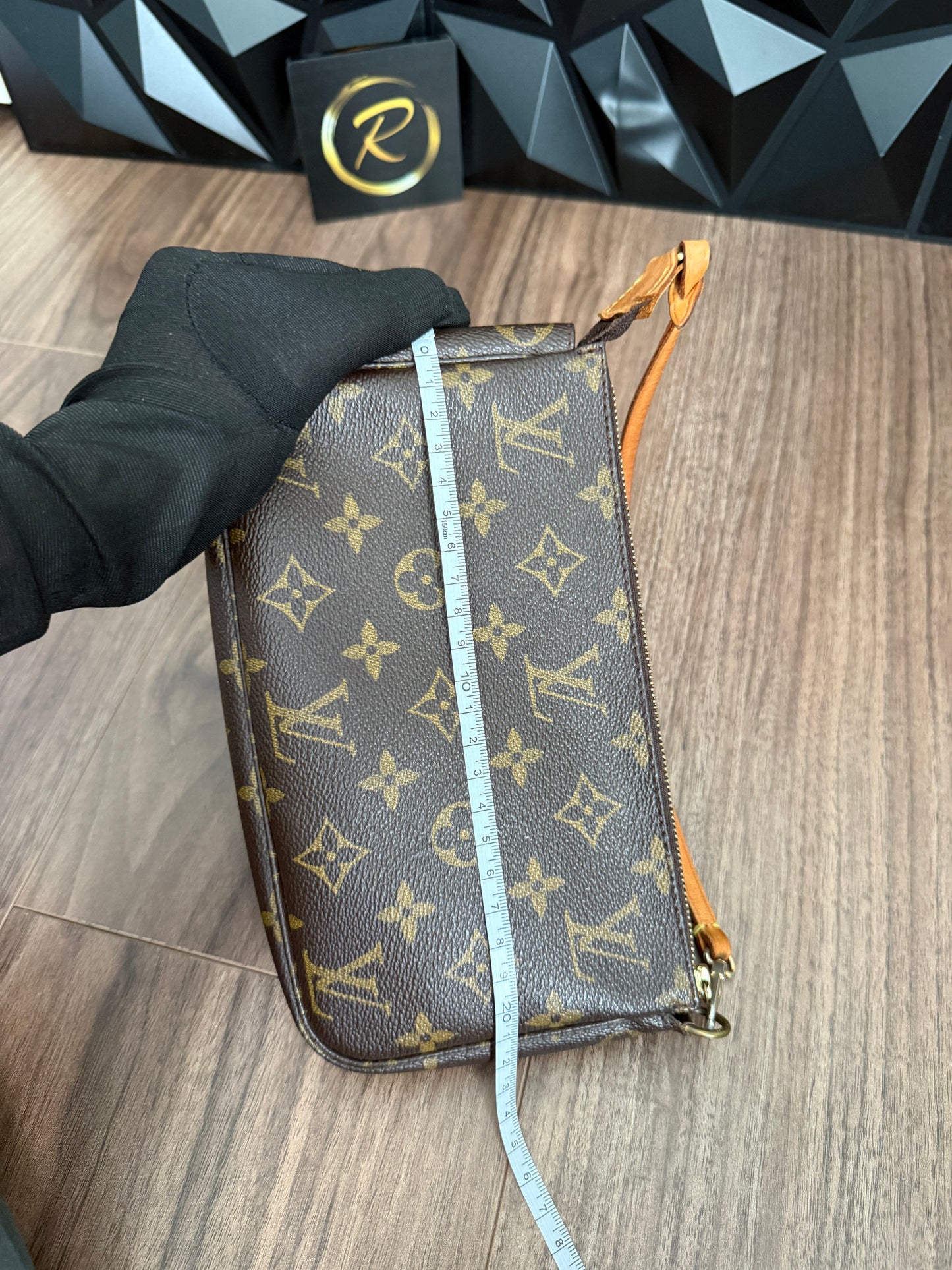 Louis Vuitton Pochette Accessoires