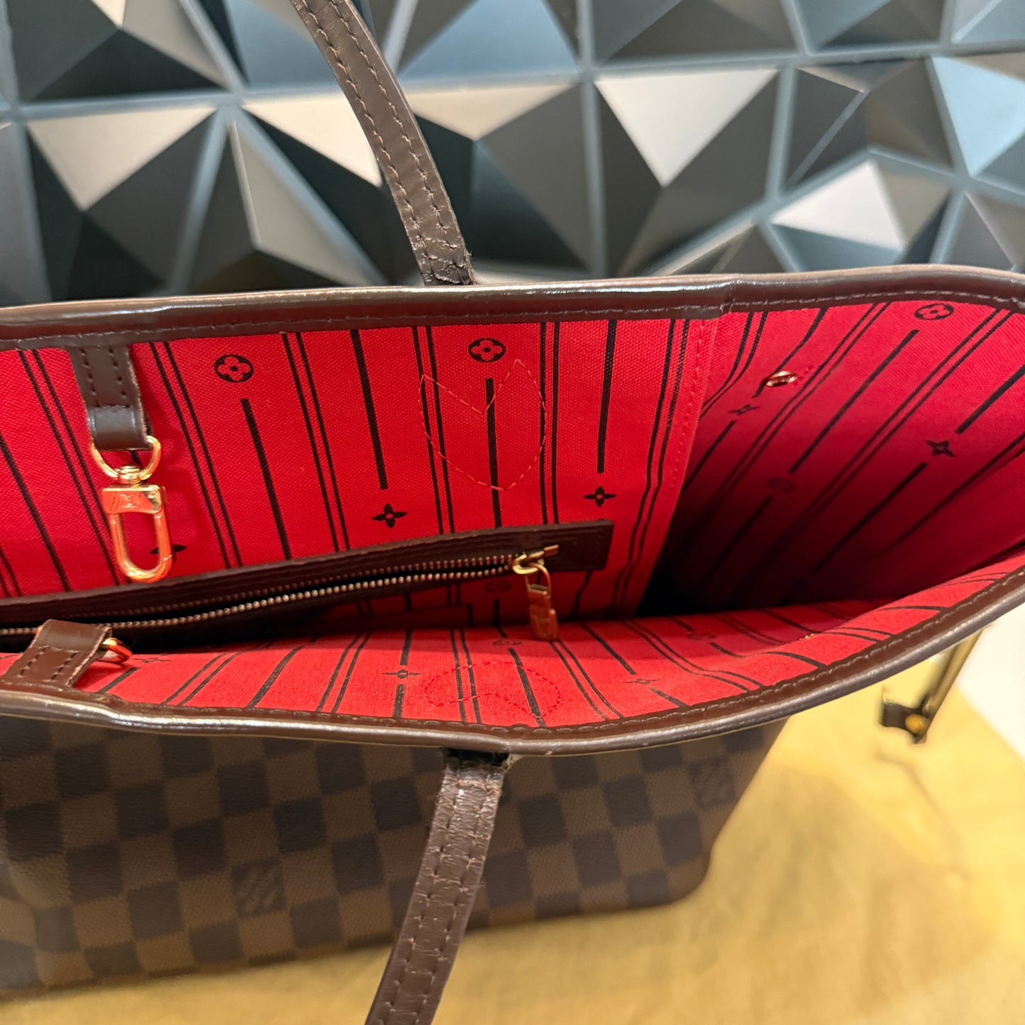 Louis Vuitton Neverfull MM Damier Ebene