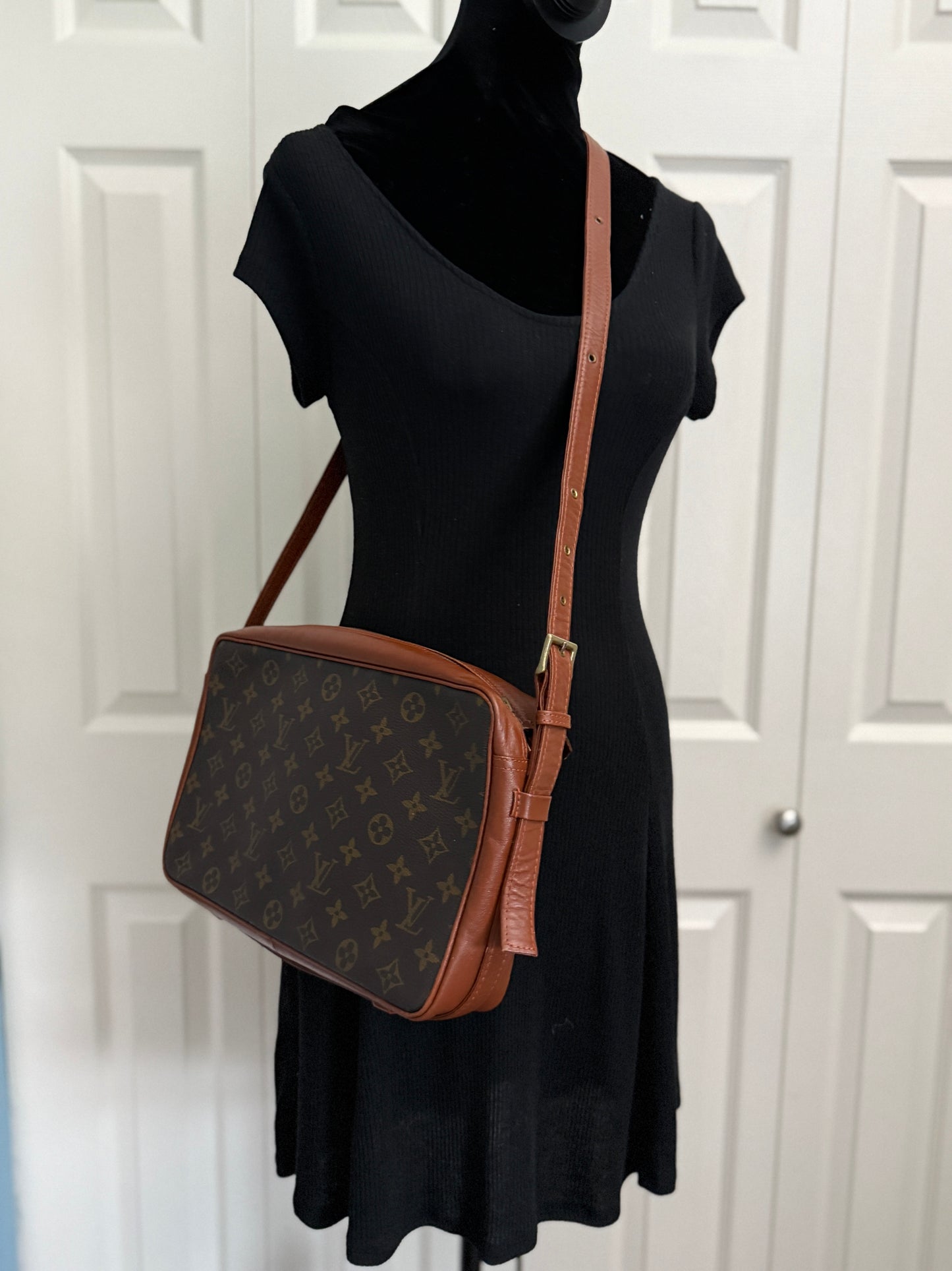Louis Vuitton Sac Bandouliere 30