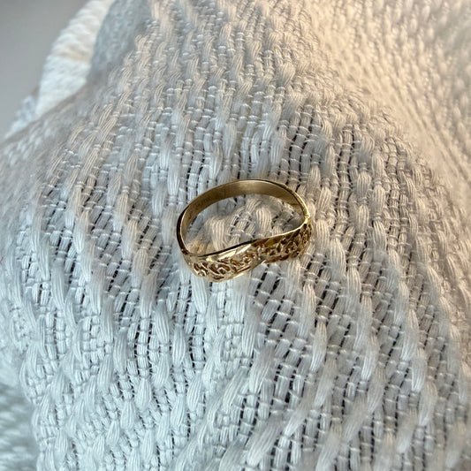 10k Gold Pinky / Kids Ring 💛