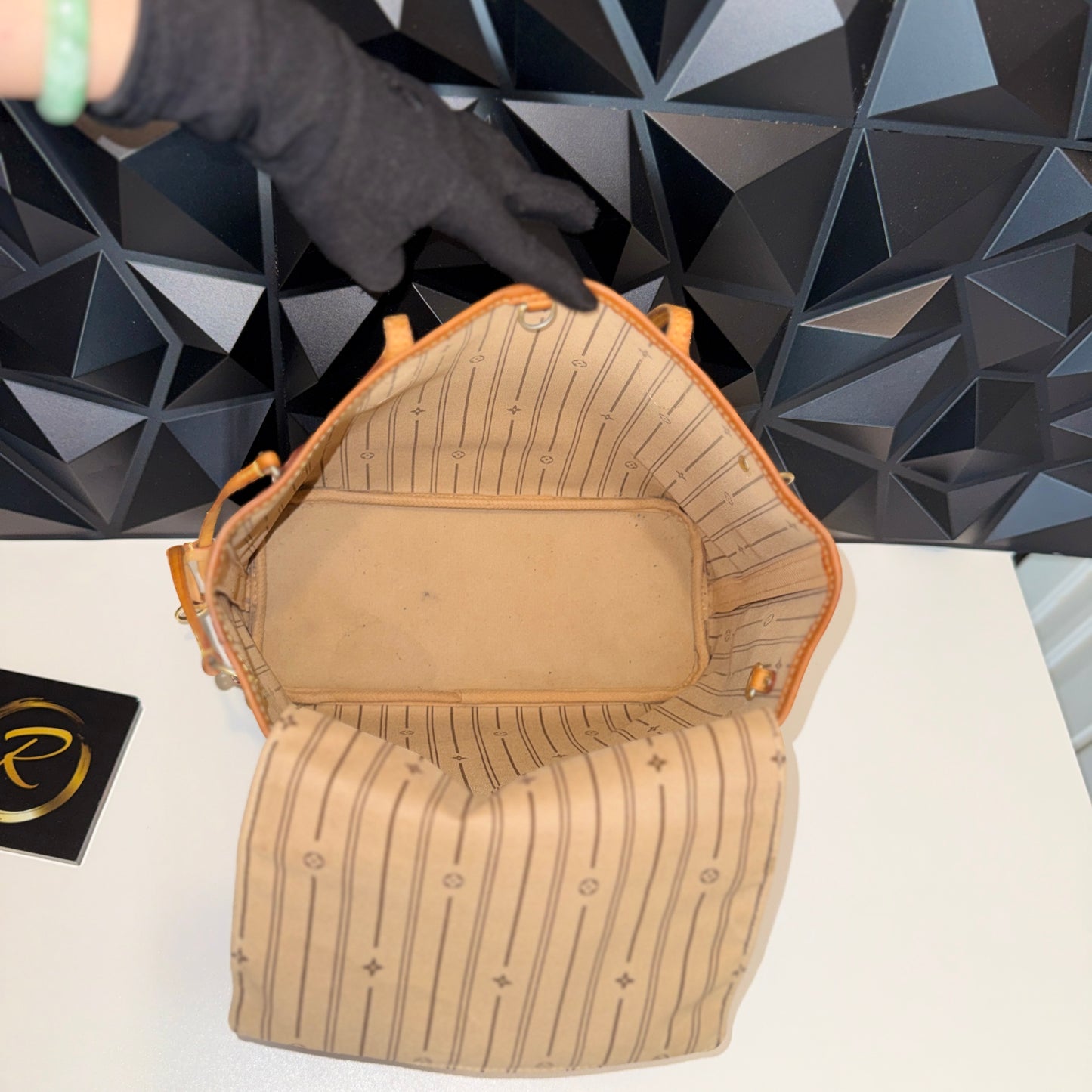 Louis Vuitton Neverfull PM