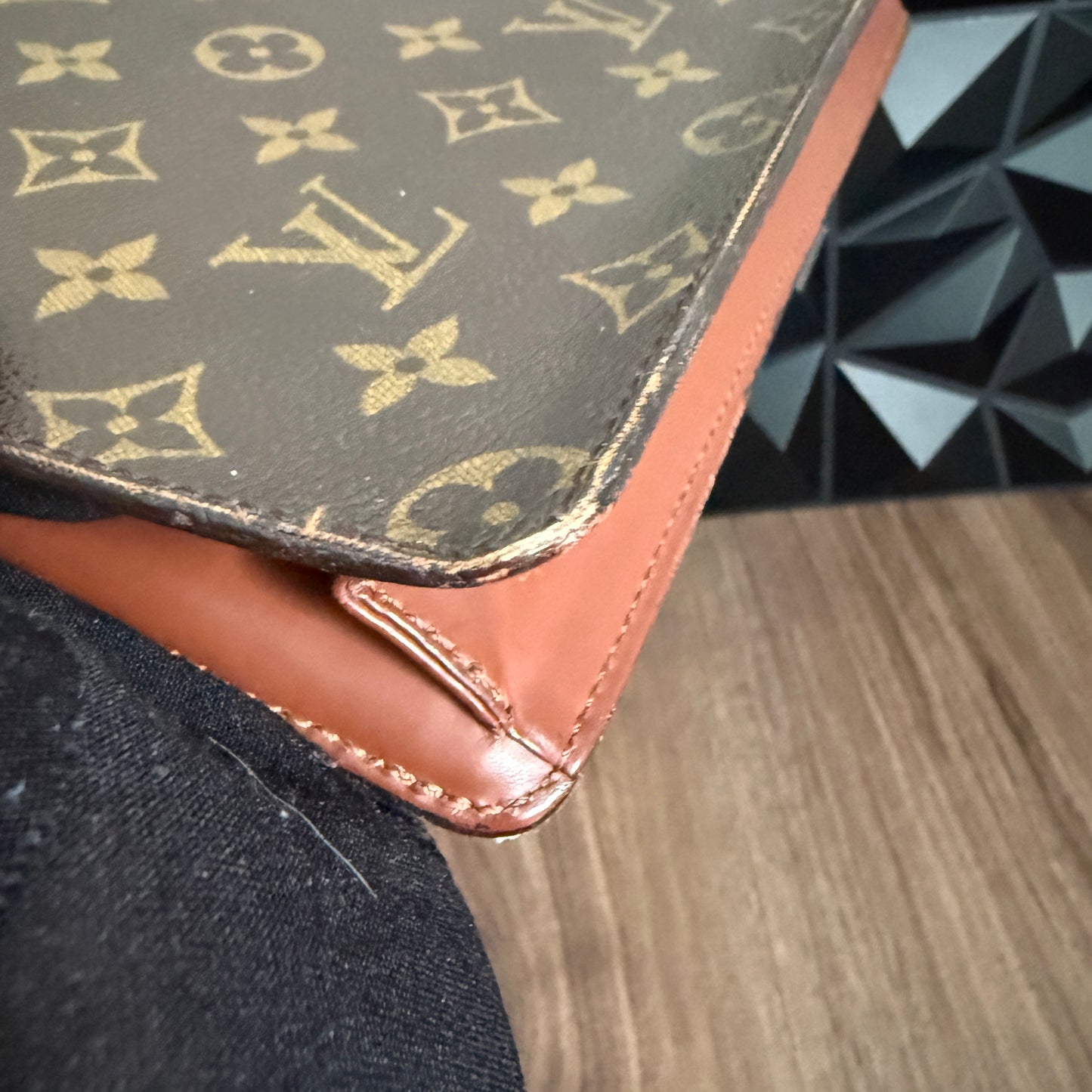 Louis Vuitton Pochette Homme clutch bag