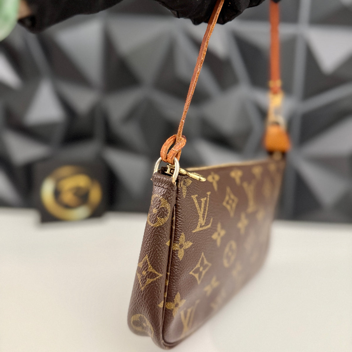 Louis Vuitton Pochette Accessoires