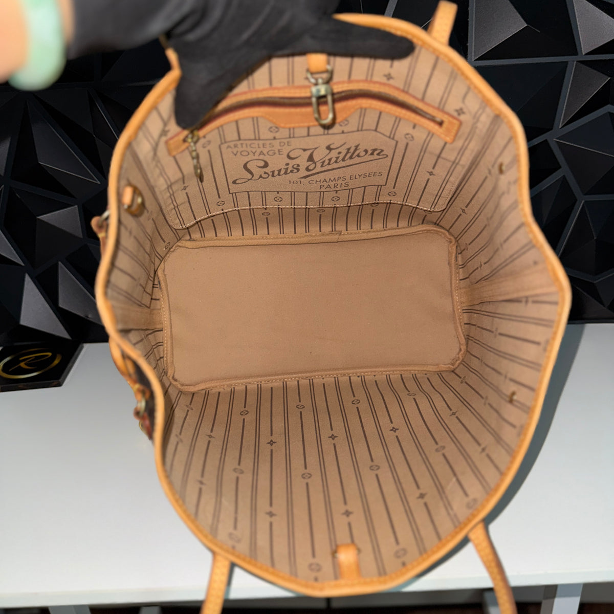 Louis Vuitton Neverfull MM