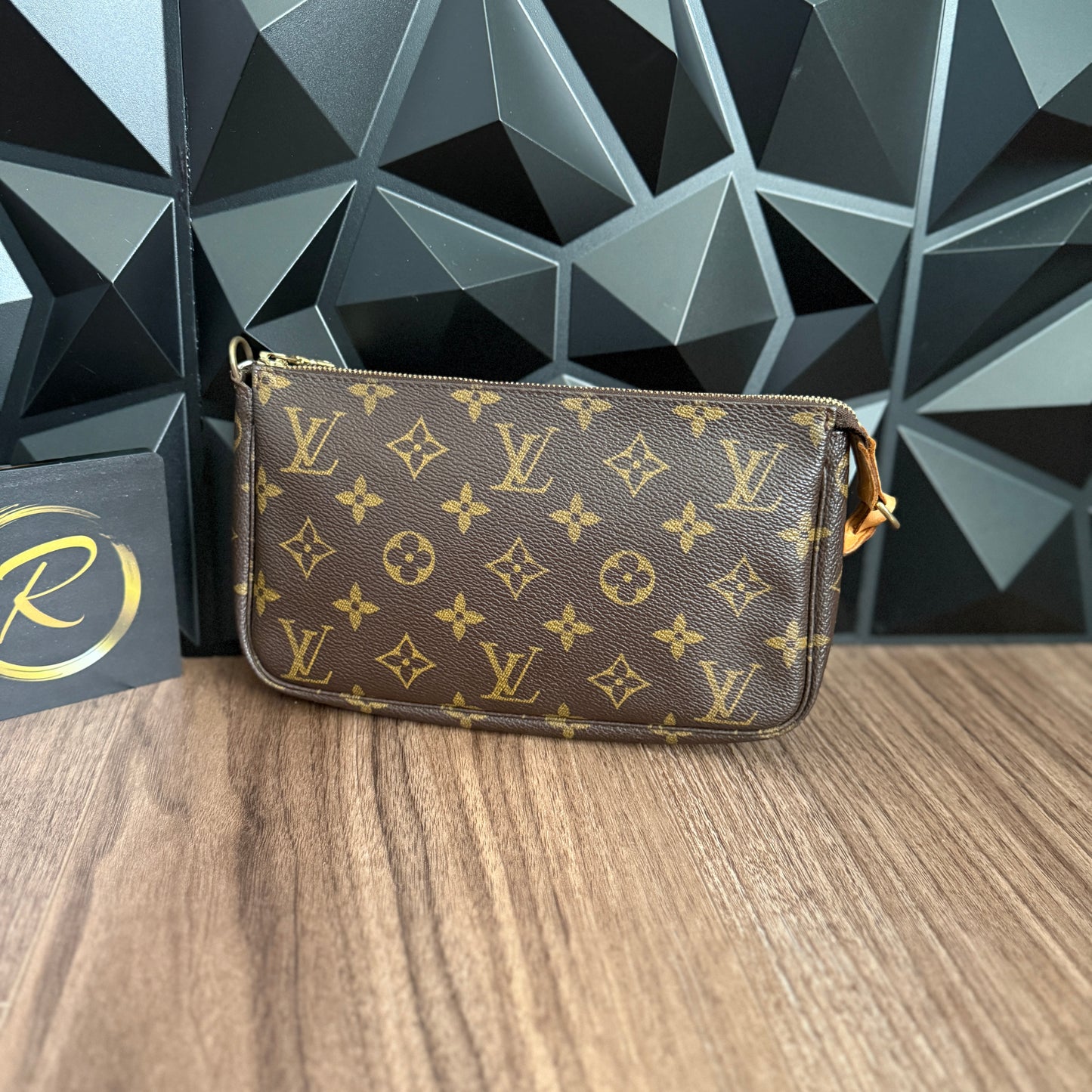 Louis Vuitton Pochette Accessoires