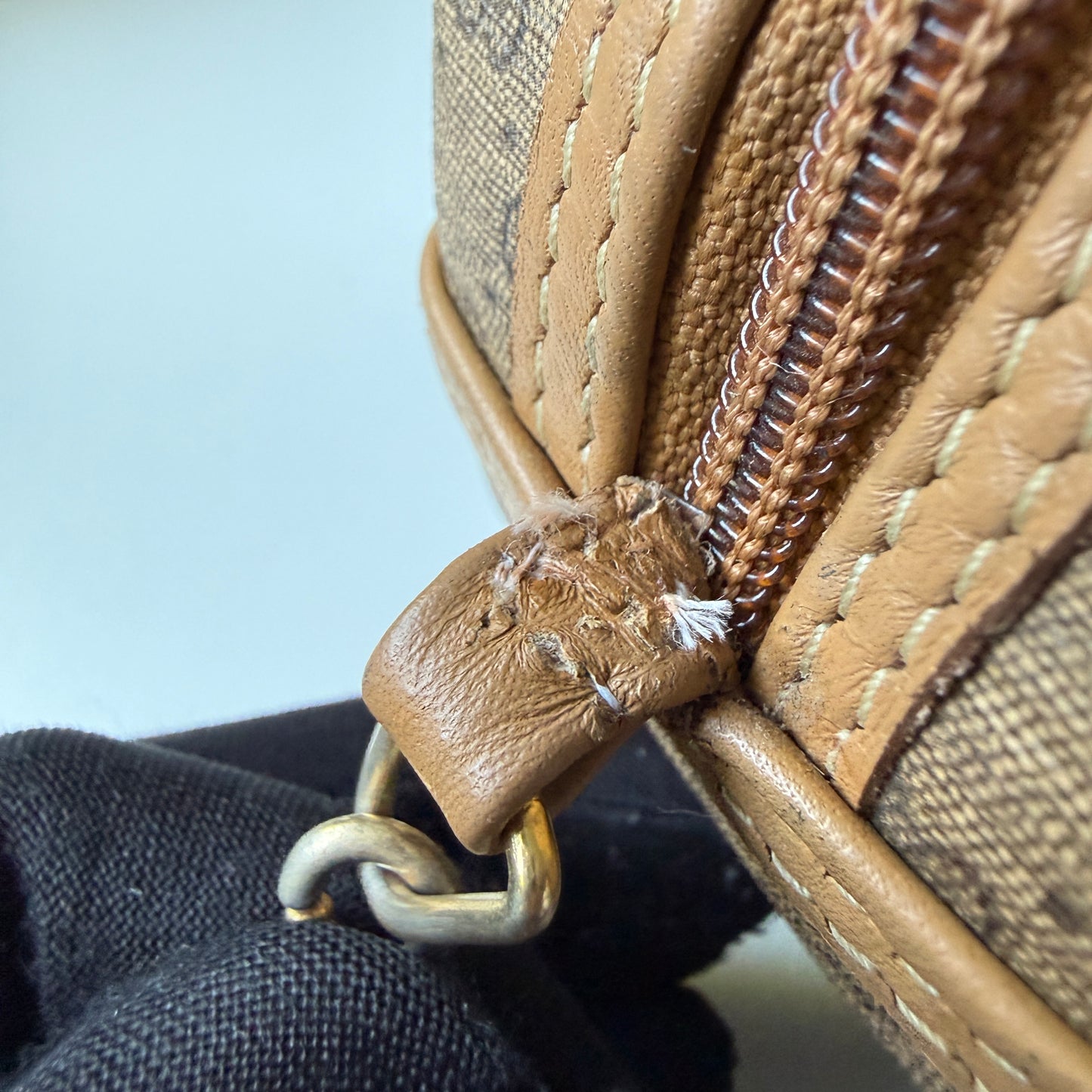 Vintage Gucci Shoulder Bag