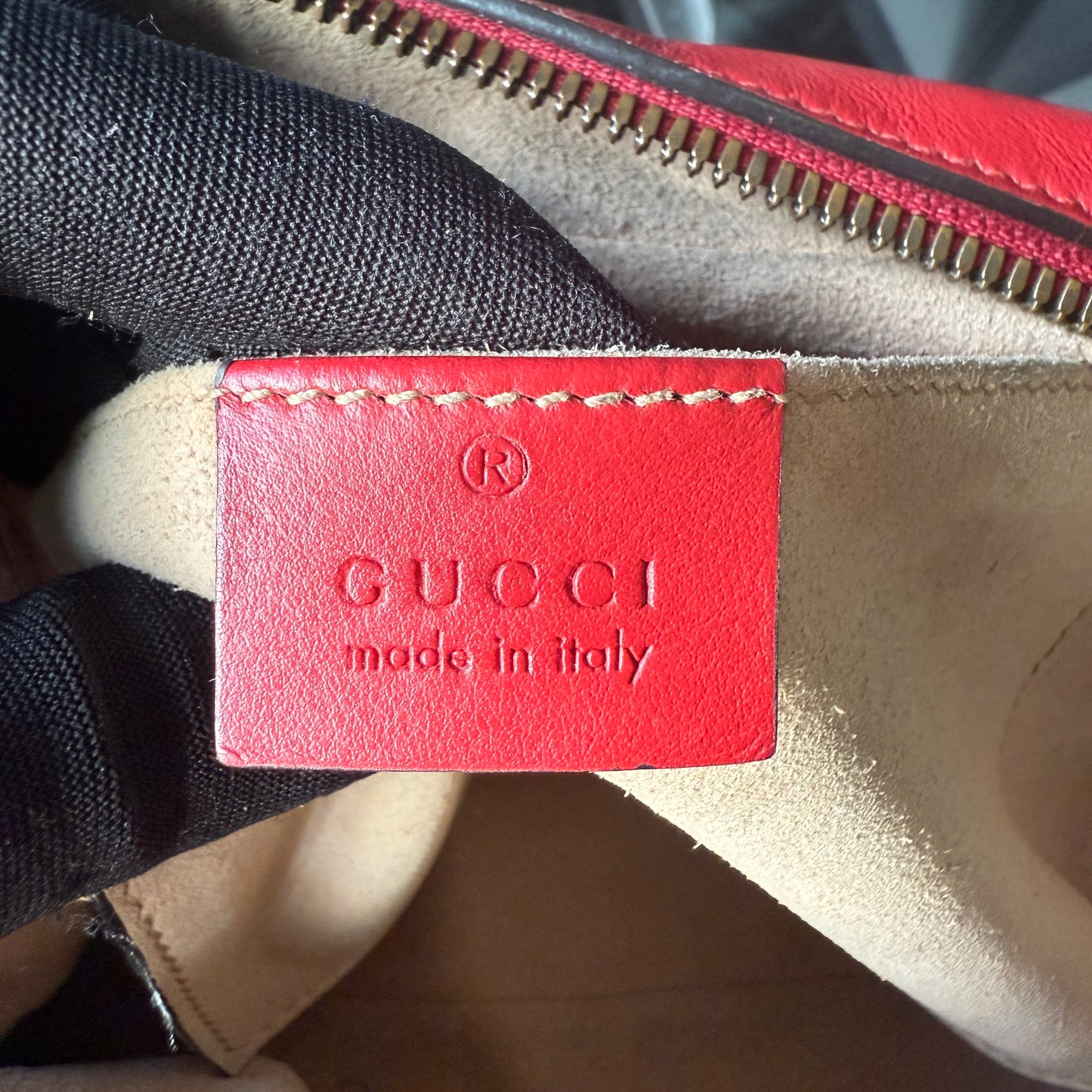 Gucci Marmont Small Matelassé shoulder / crossbody bag