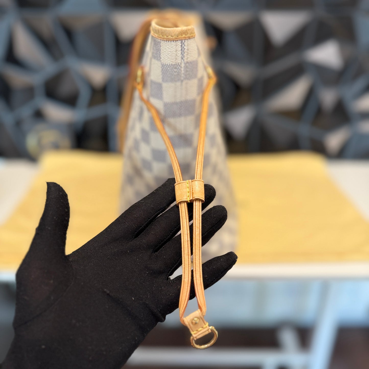 Louis Vuitton Neverfull MM Damier Azur