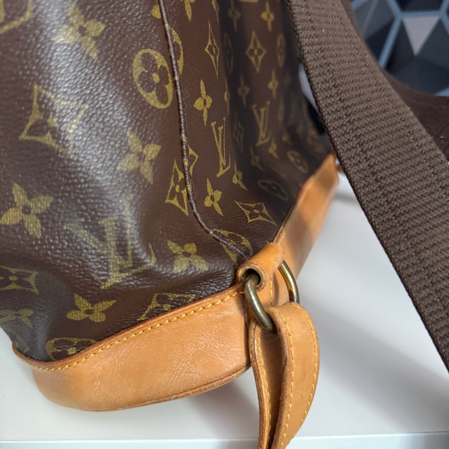 Louis Vuitton Montsouris GM