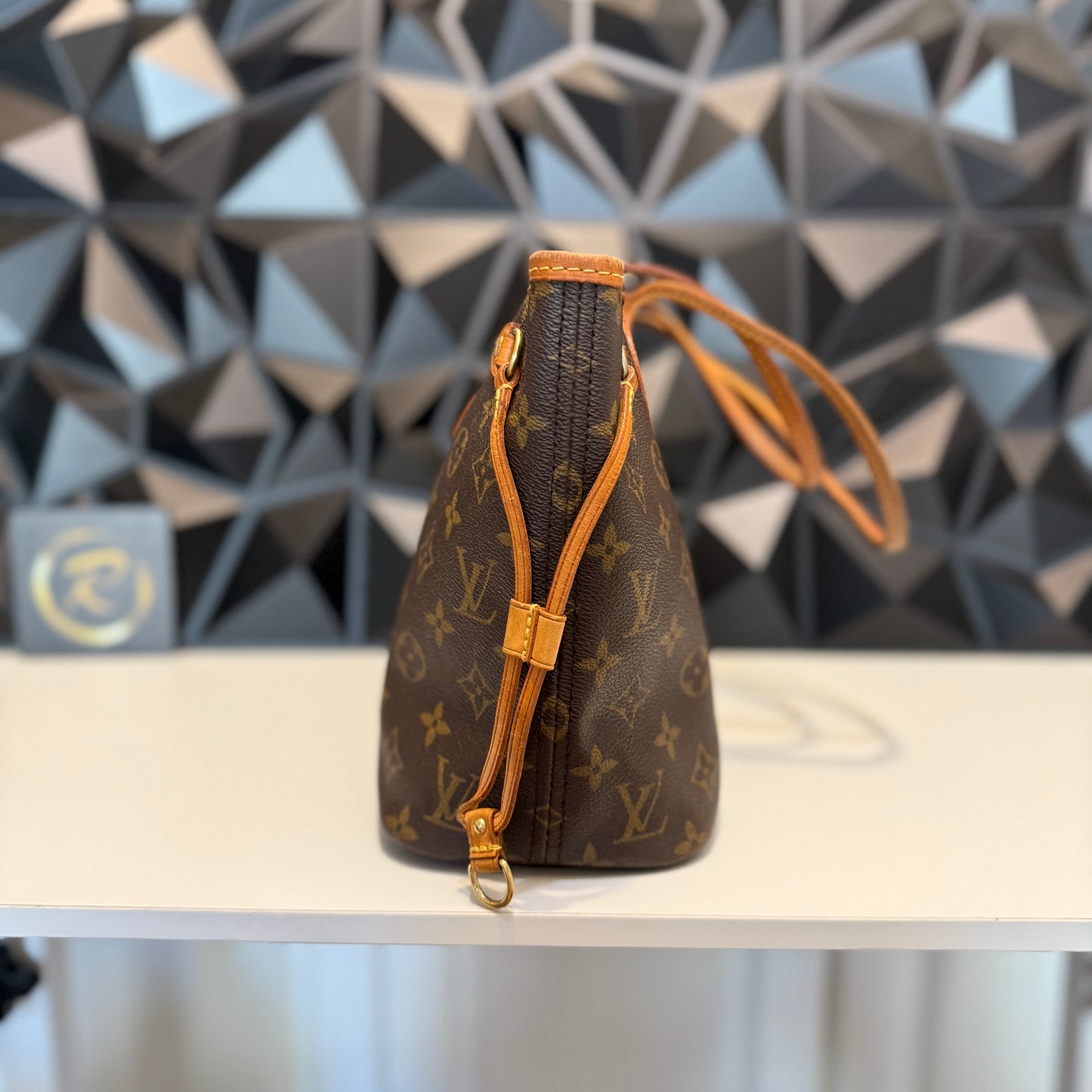 Louis Vuitton Neverfull PM