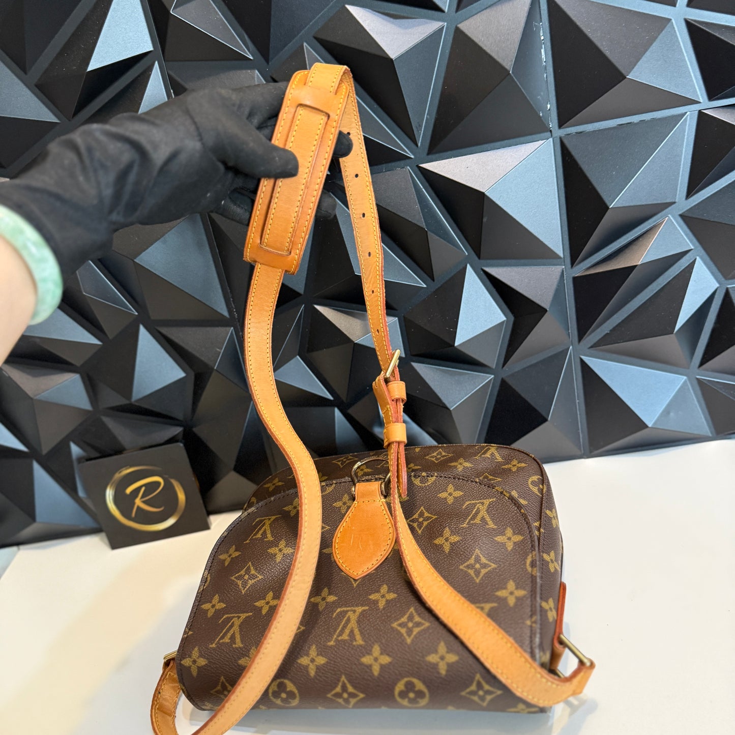 Louis Vuitton Saint Cloud GM