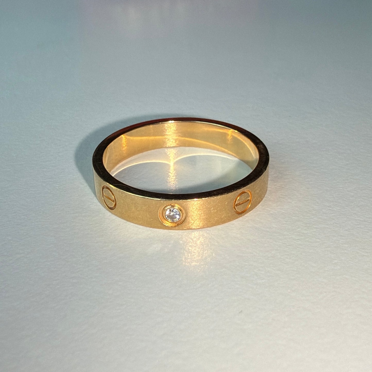 Cartier LOVE Ring, Small model, 1P Diamond