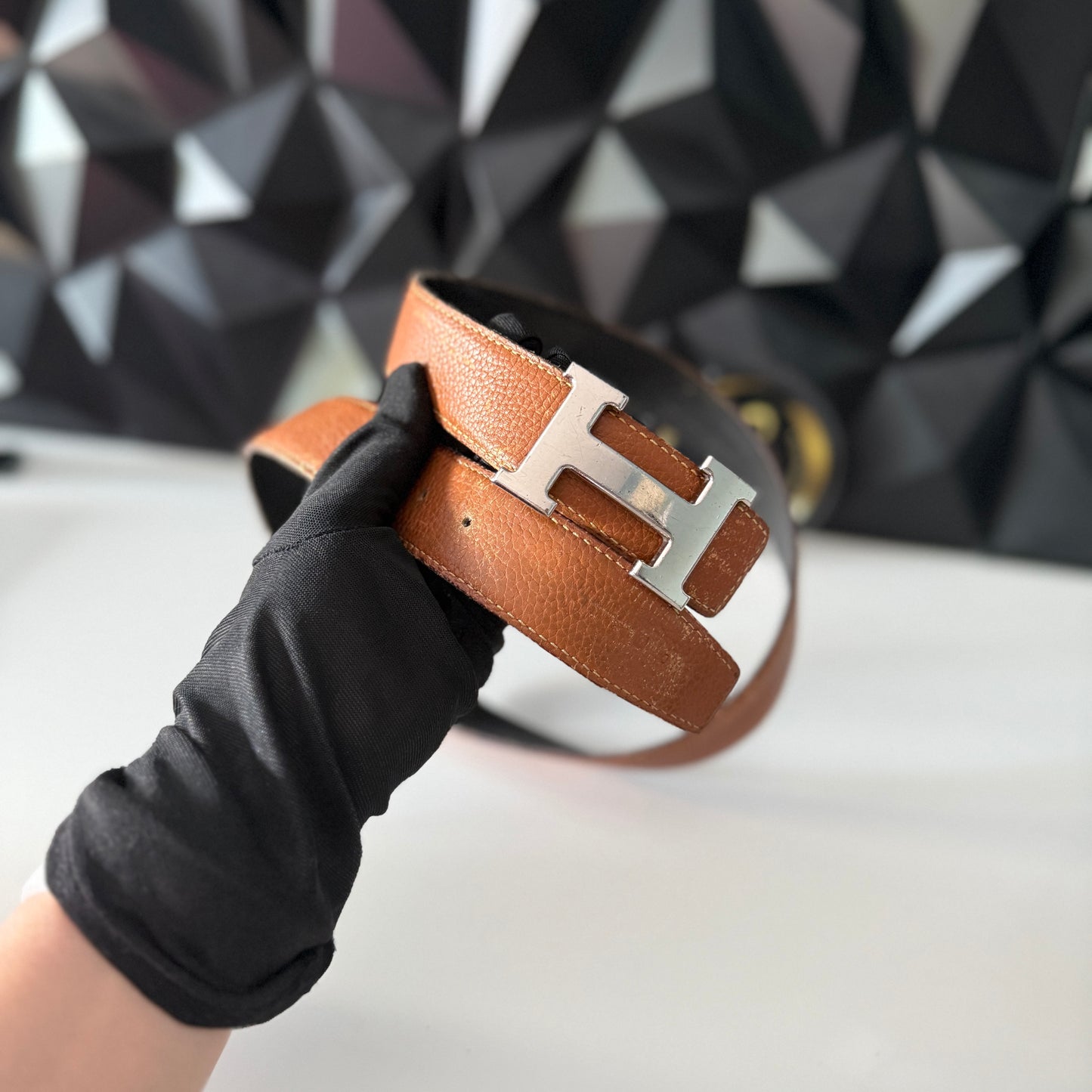 Hermès Constance H belt, reversible in black and tan