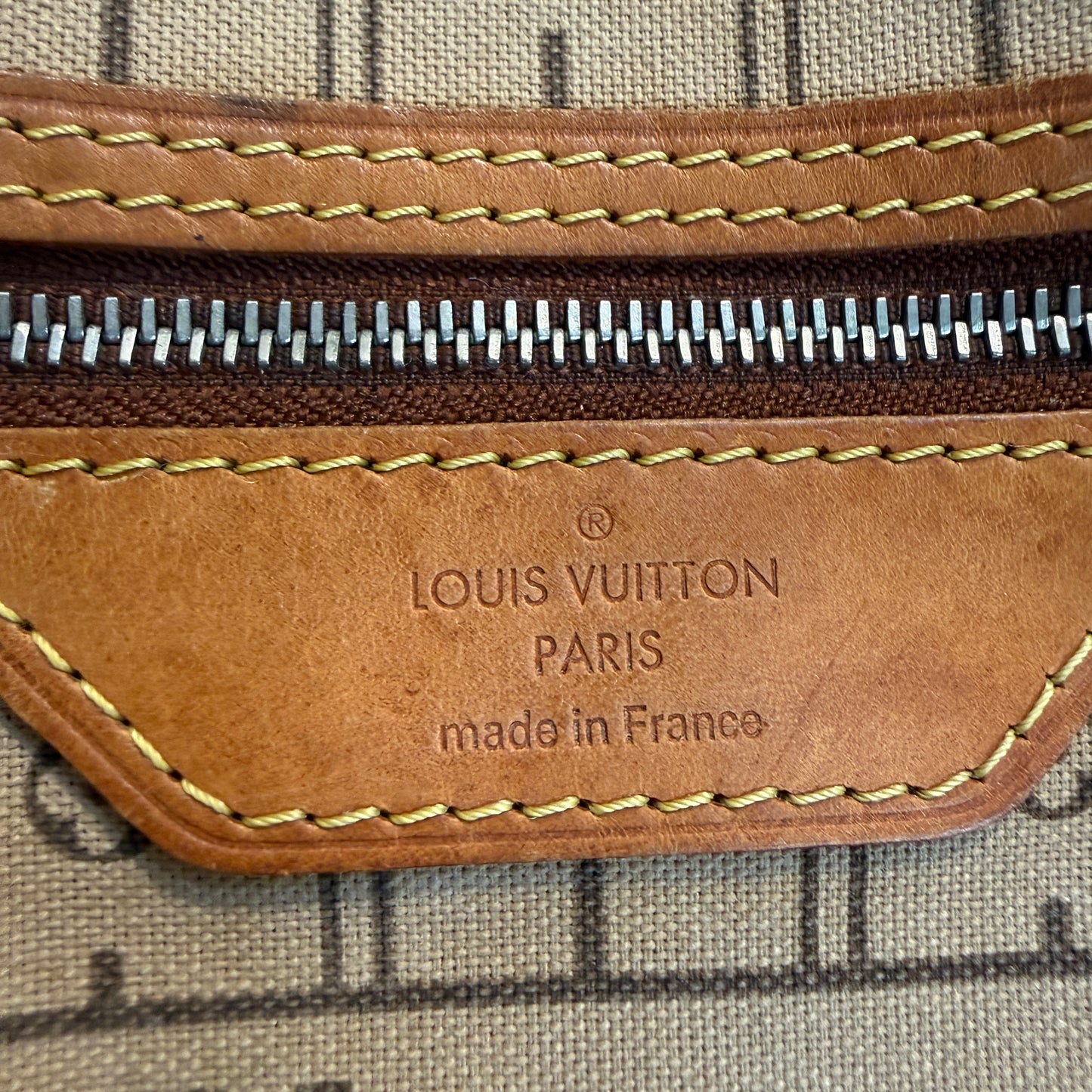 Louis Vuitton Neverfull PM