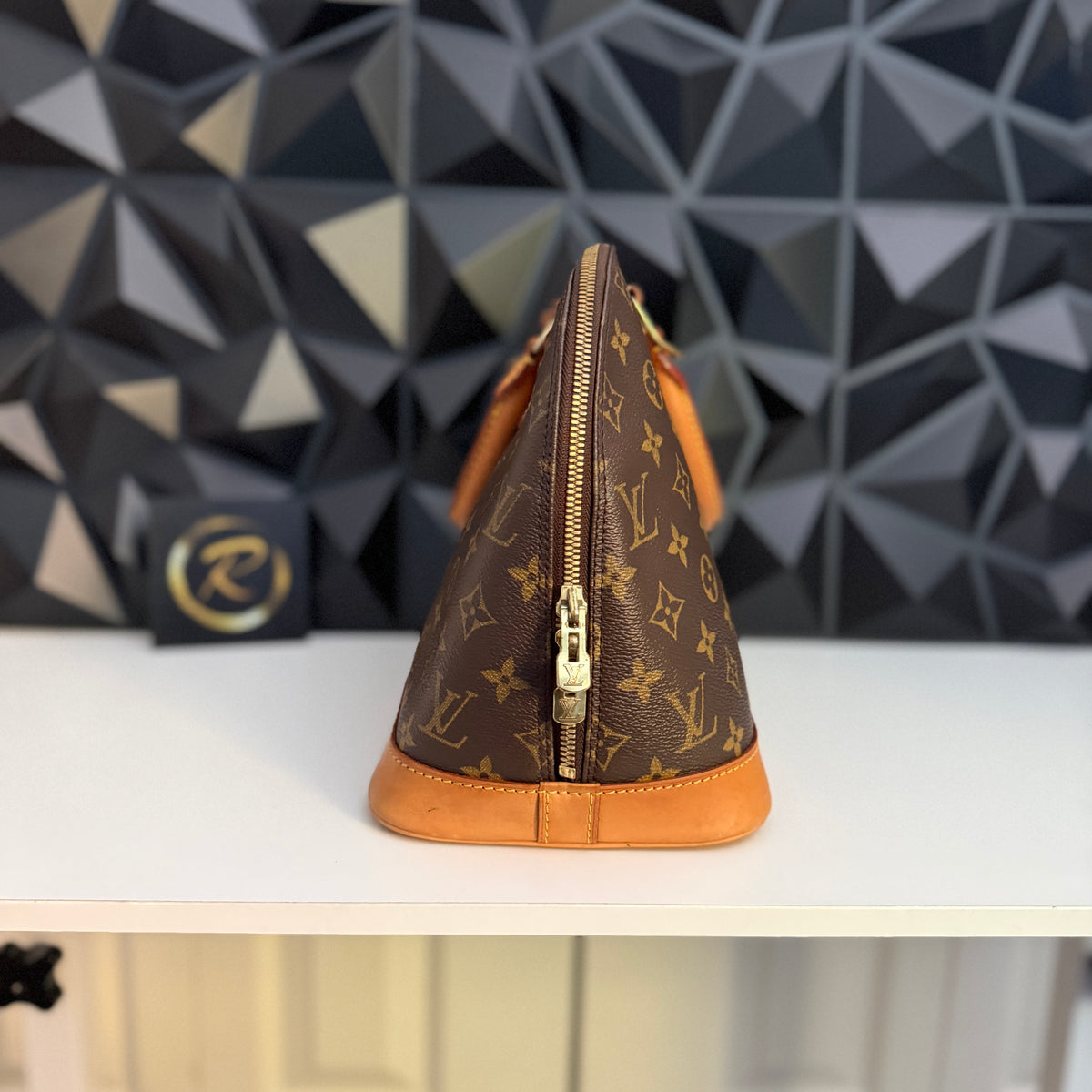 Louis Vuitton Alma PM