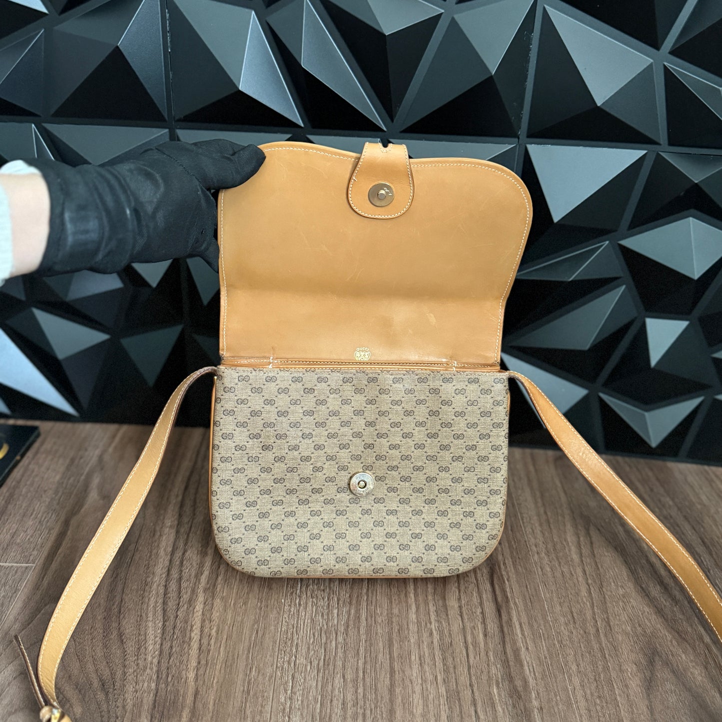 Gucci Vintage Shoulder Bag