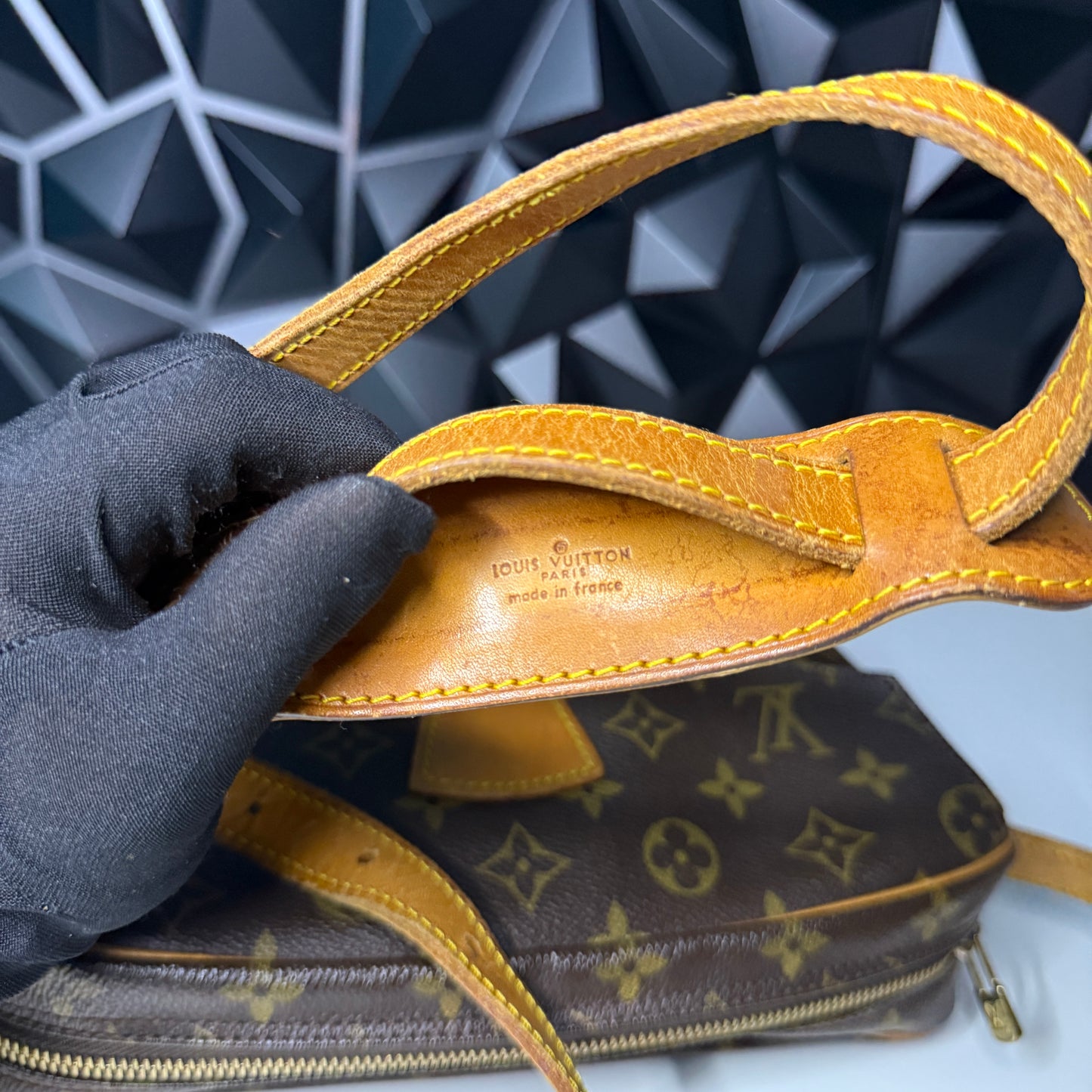 Louis Vuitton Jeune Fille