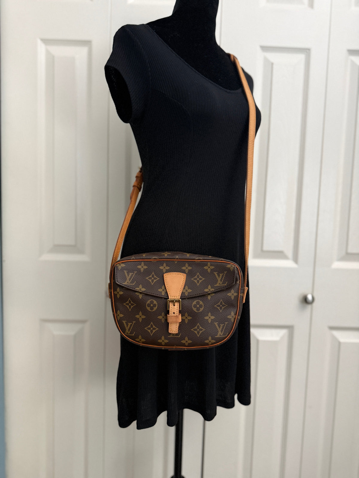 Louis Vuitton Jeune Fille PM