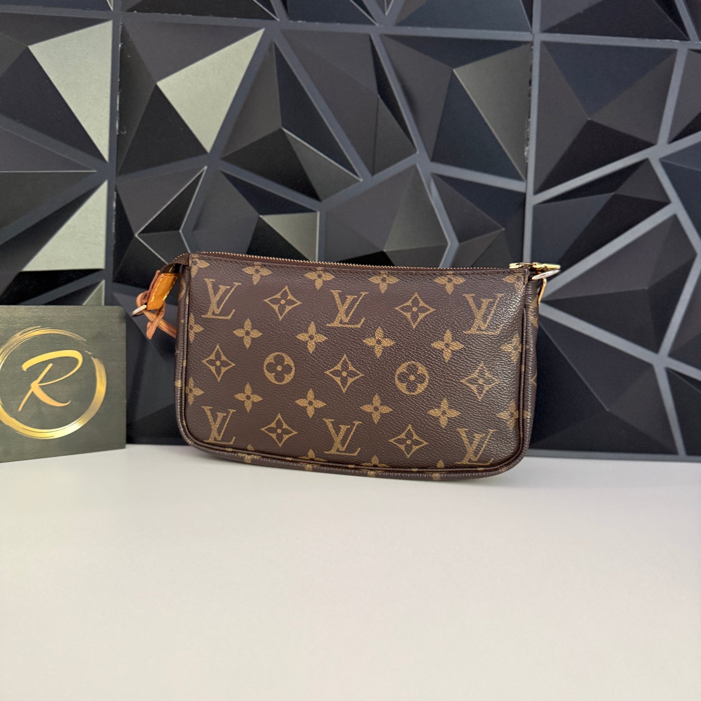 Louis Vuitton Pochette Accessoires