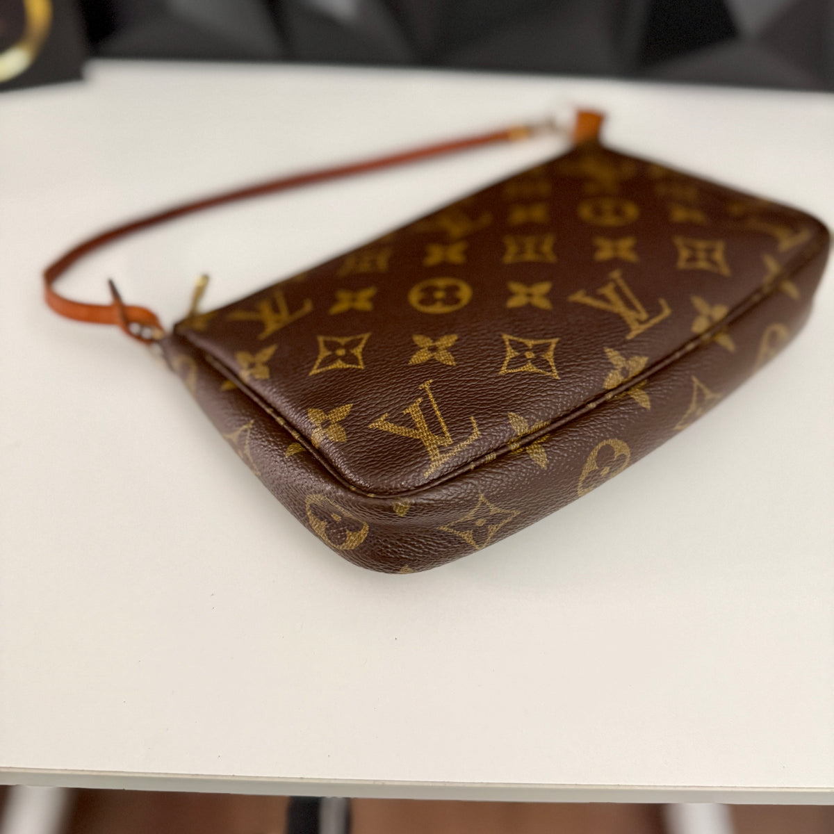 Louis Vuitton Pochette Accessoires
