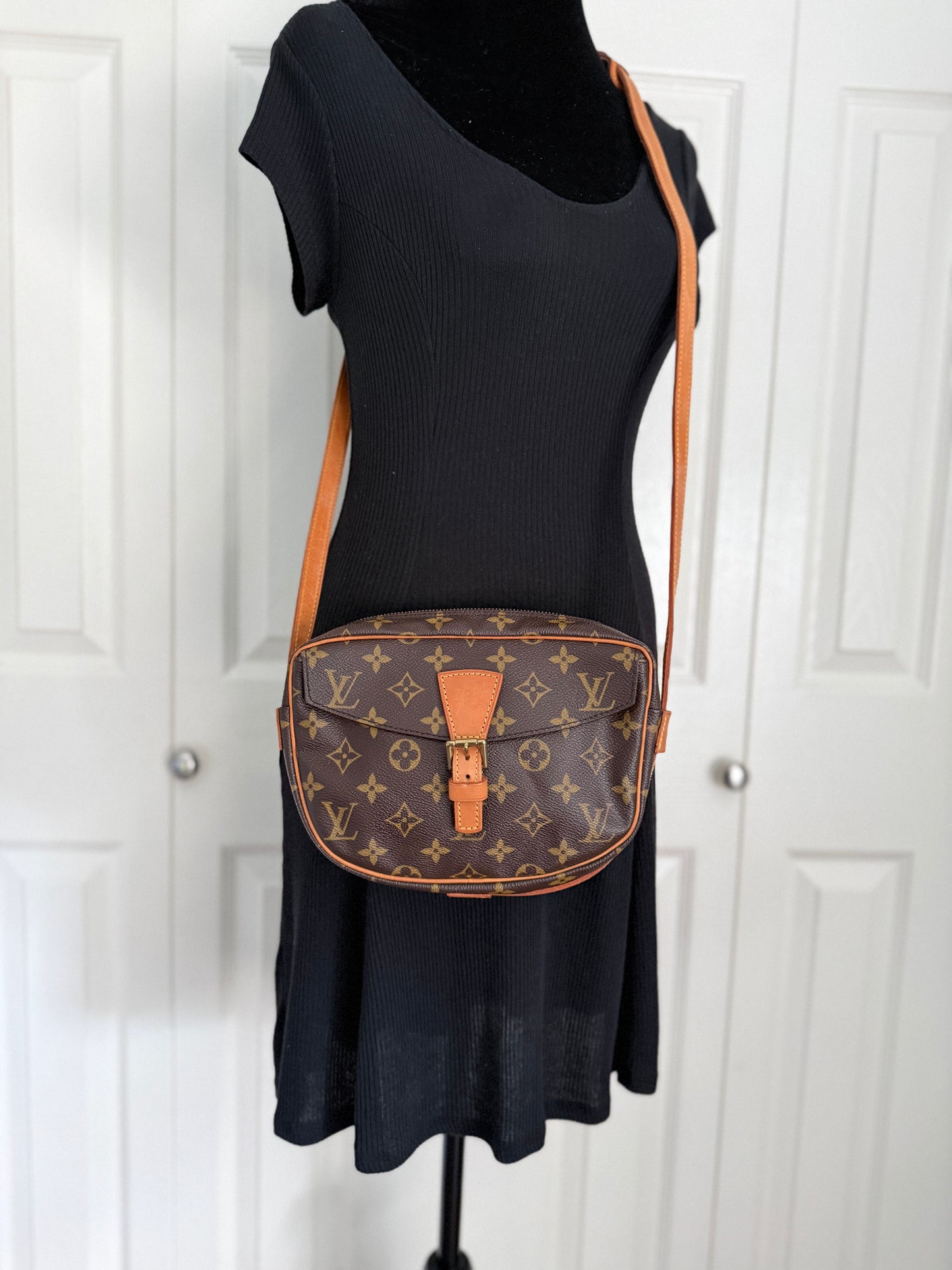 Louis Vuitton Jeune Fille PM