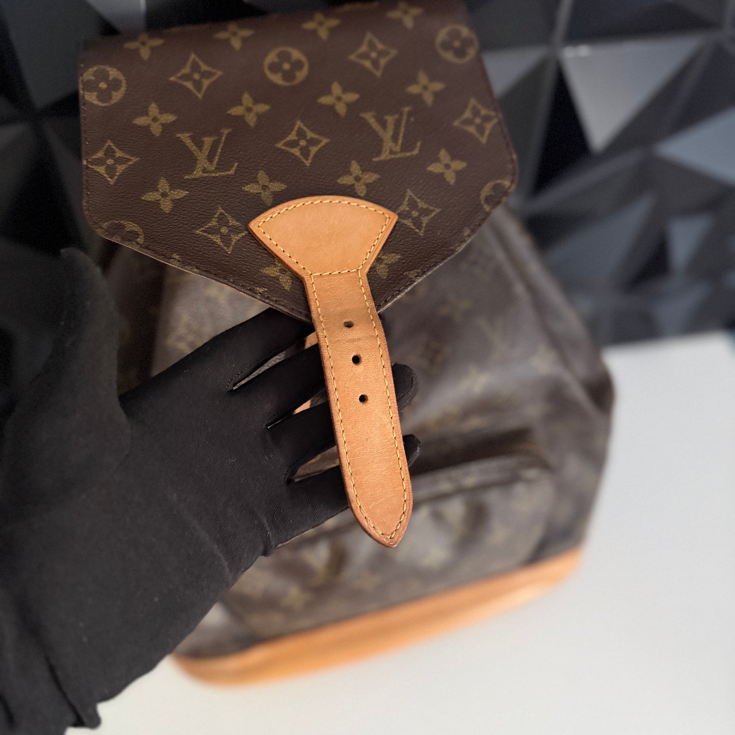Louis Vuitton Montsouris GM