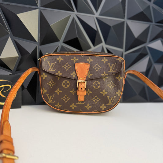 Louis Vuitton Jeune Fille PM