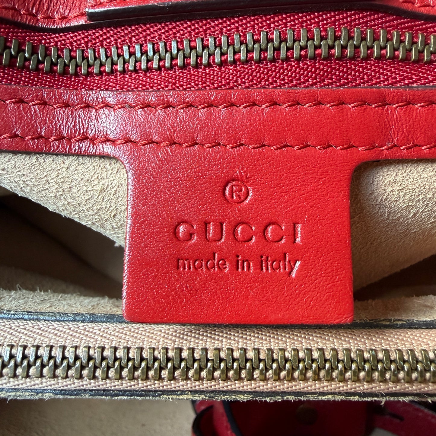 Gucci Marmont Matelassé leather bag, Small