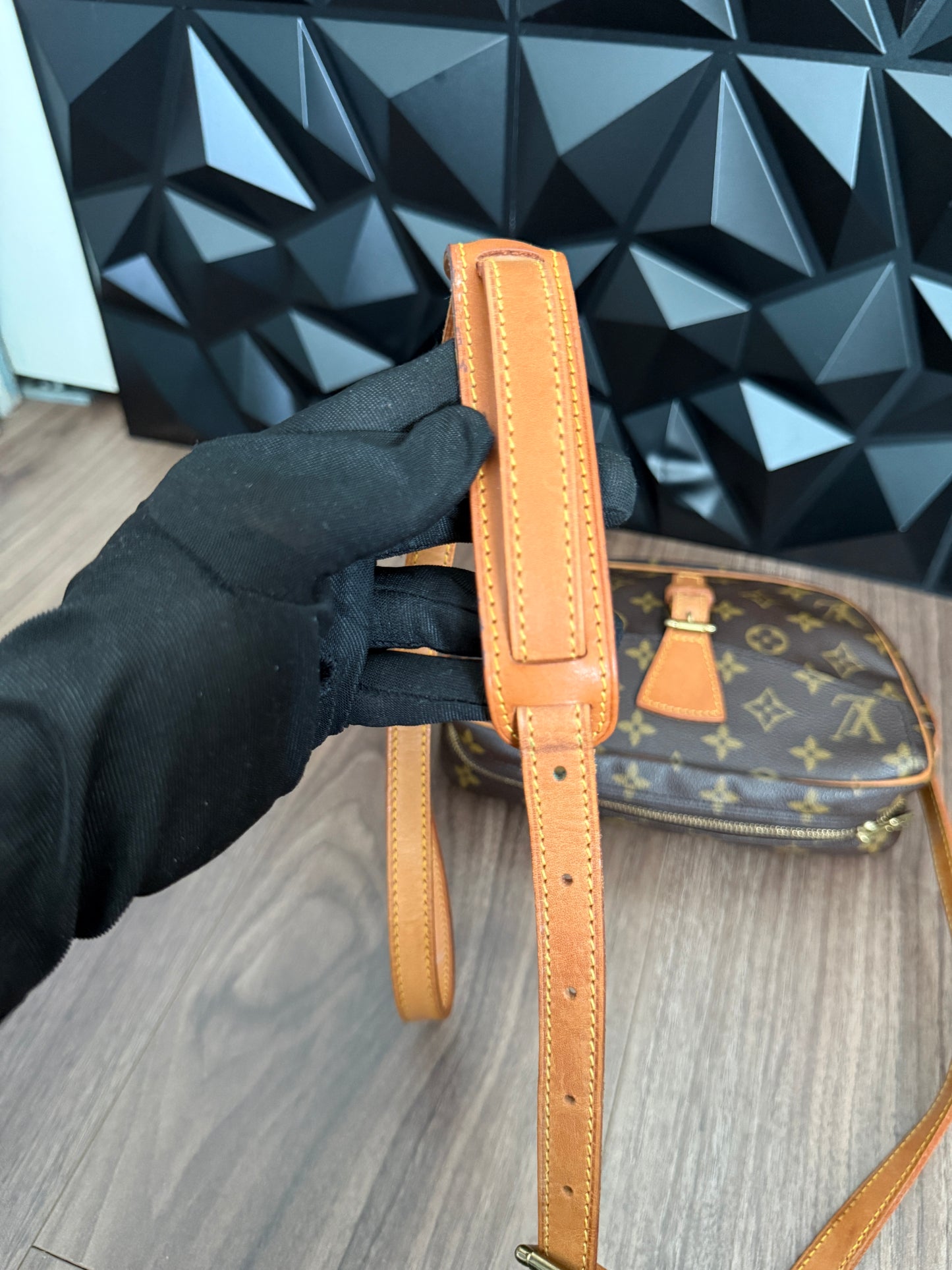 Louis Vuitton Jeune Fille PM