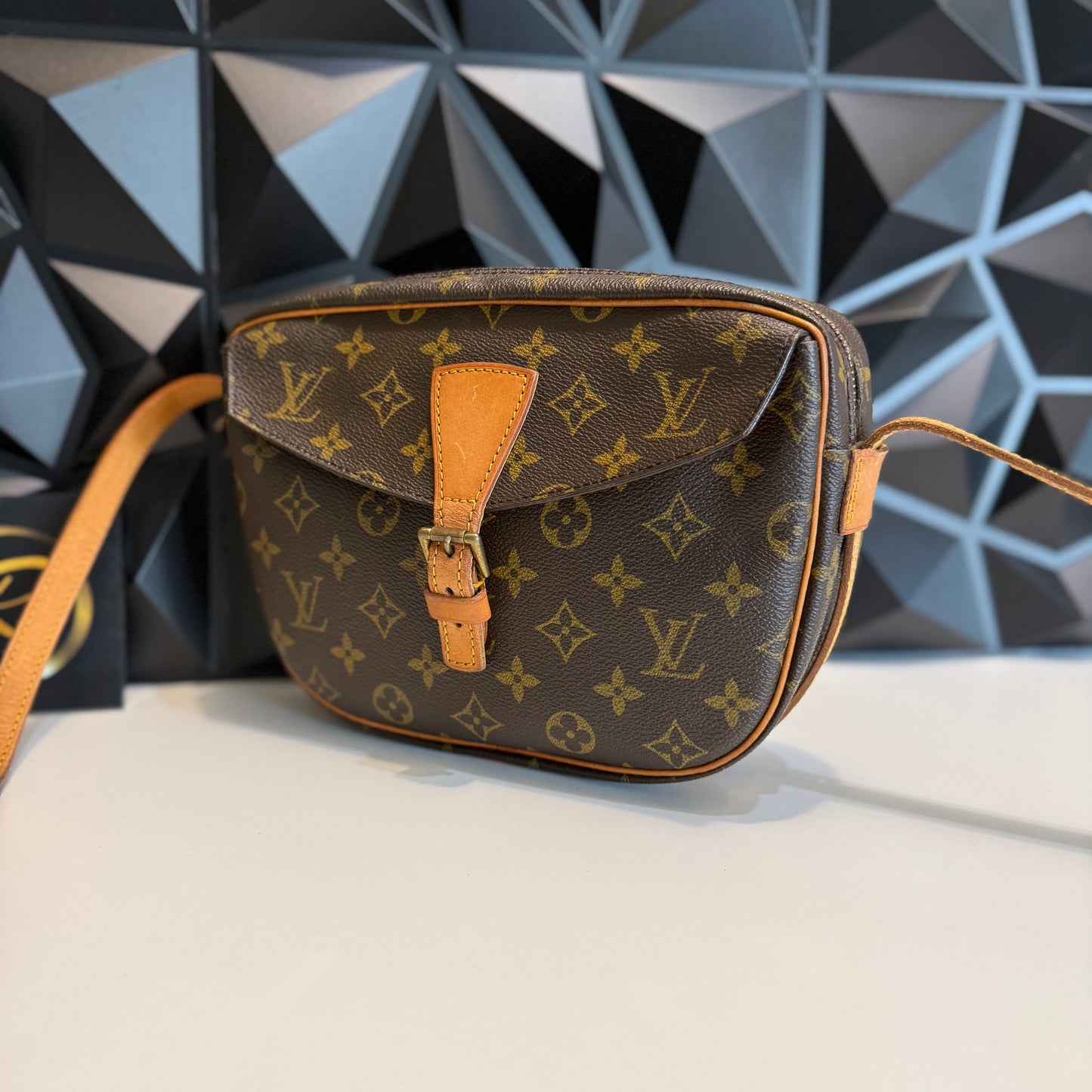 Louis Vuitton Jeune Fille MM MI873
