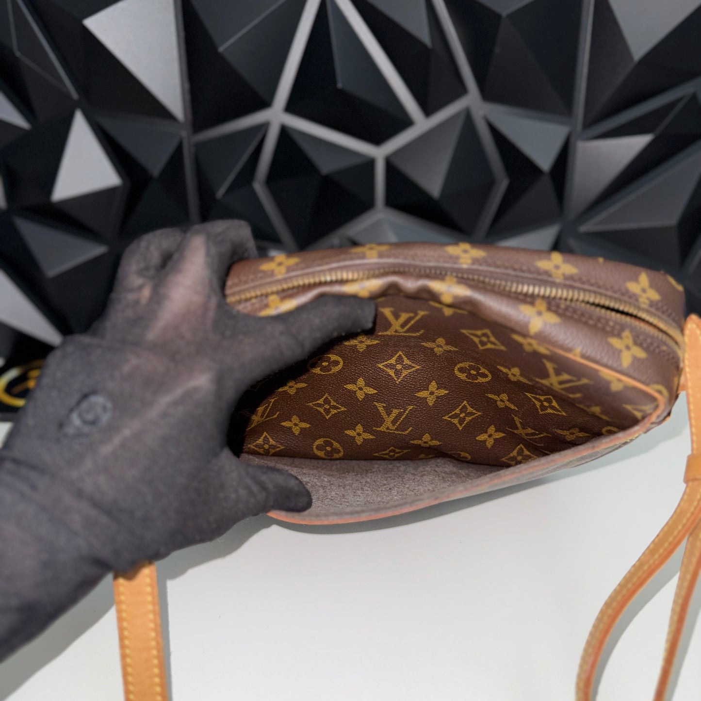 Louis Vuitton Jeune Fille PM